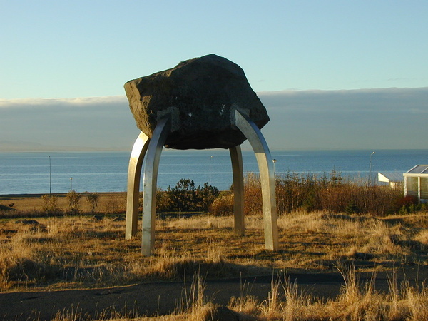 Magnus Tómason: Tekið 2003