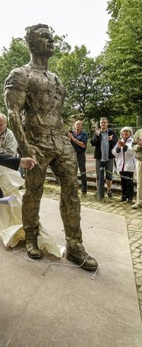 Ein av verksmiðumonnunum í Helsingør er í ovurstødd. Mynd: Lars_Skov