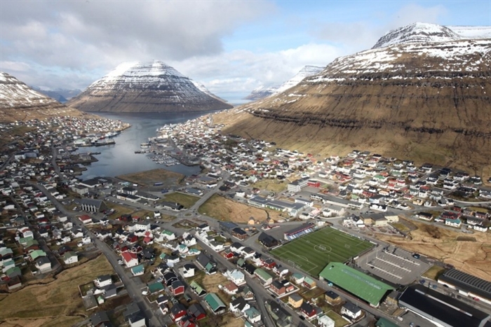 Á heimasiðuni hjá Klaksvíkar Kommunu boða tey frá byggiverkætlanum í miðbýnum: