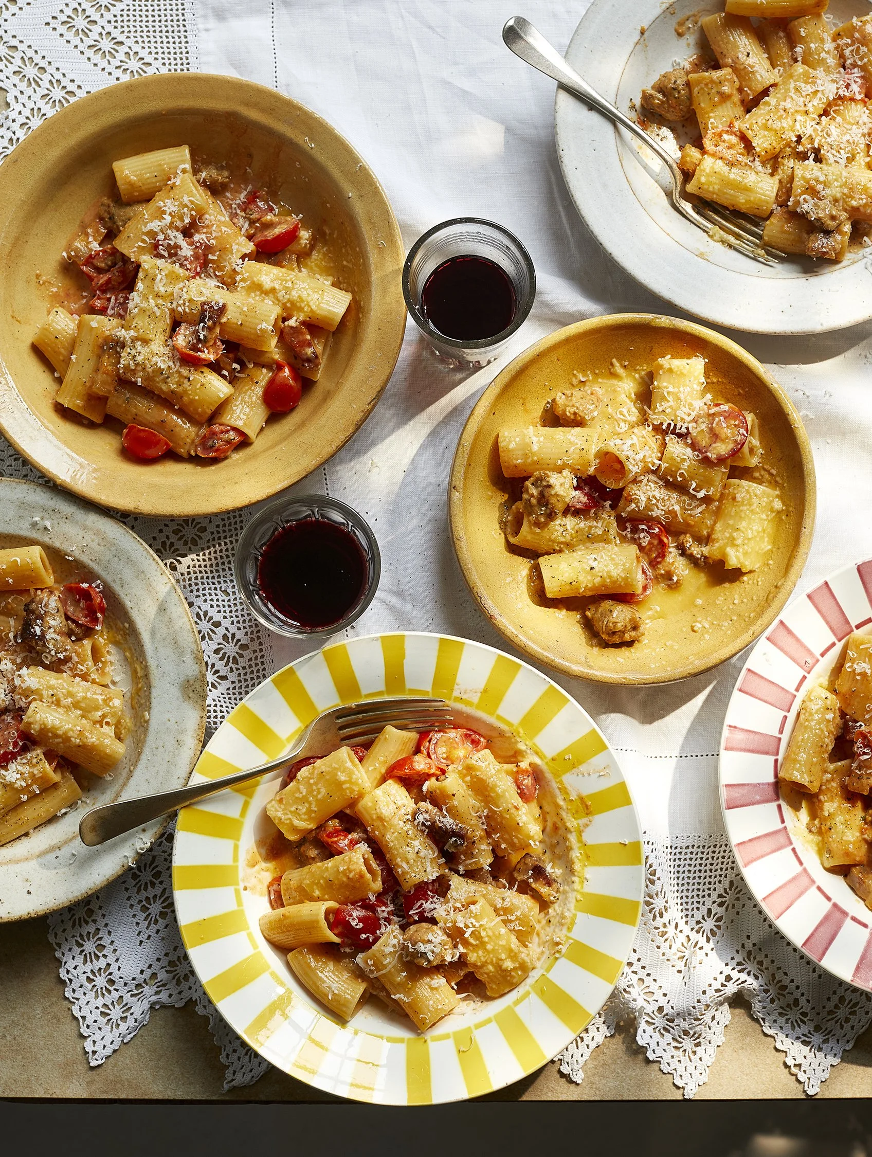 24 03 22 Cook Like A Real Italian_Pasta Alla Zozzana_031_LR_CROP.jpg