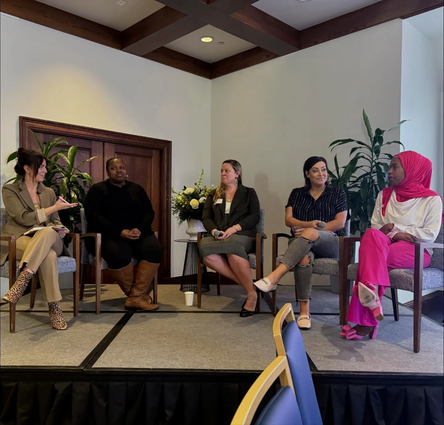 I had the absolute honor to be a speaker at the @momtalksatl conference last week in Atlanta for the second year and I have to say it continues to be one of the most organized and refreshing experiences I have at a conference.  The passion and heart 