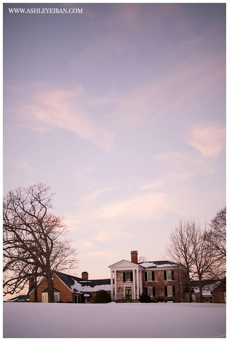 Snowy Winter Wedding || Boonsboro Country Club Wedding || Lynchburg, VA Wedding Photographer || Ashley Eiban Photography || www.ashleyeiban.com