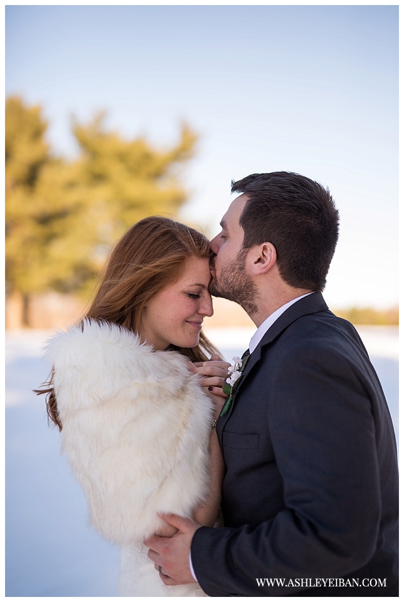 Snowy Winter Wedding ||  Boonsboro Country Club Wedding || Lynchburg, VA Wedding Photographer || Ashley Eiban Photography || www.ashleyeiban.com