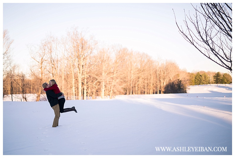 Lynchburg Virginia Engagement Session || Snow Engagement Session || Boonsboro Country Club || Lynchburg Wedding Photographer || Ashley Eiban Photography || www.ashleyeiban.com