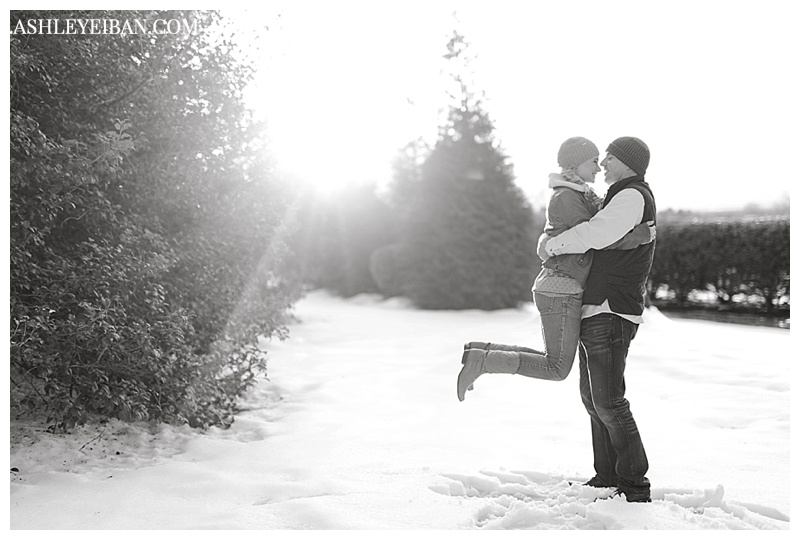 Winter Engagement Session || The Trivium Estates in Forest, Virginia || Lynchburg, VA Wedding Photographer || Ashley Eiban Photography || www.ashleyeiban.com