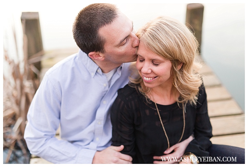 Lynchburg VA Engagement Photographer || Lynchburg Virginia Wedding Photographer || Central VA Wedding Photographer || Ashley Eiban Photography || www.ashleyeiban.com