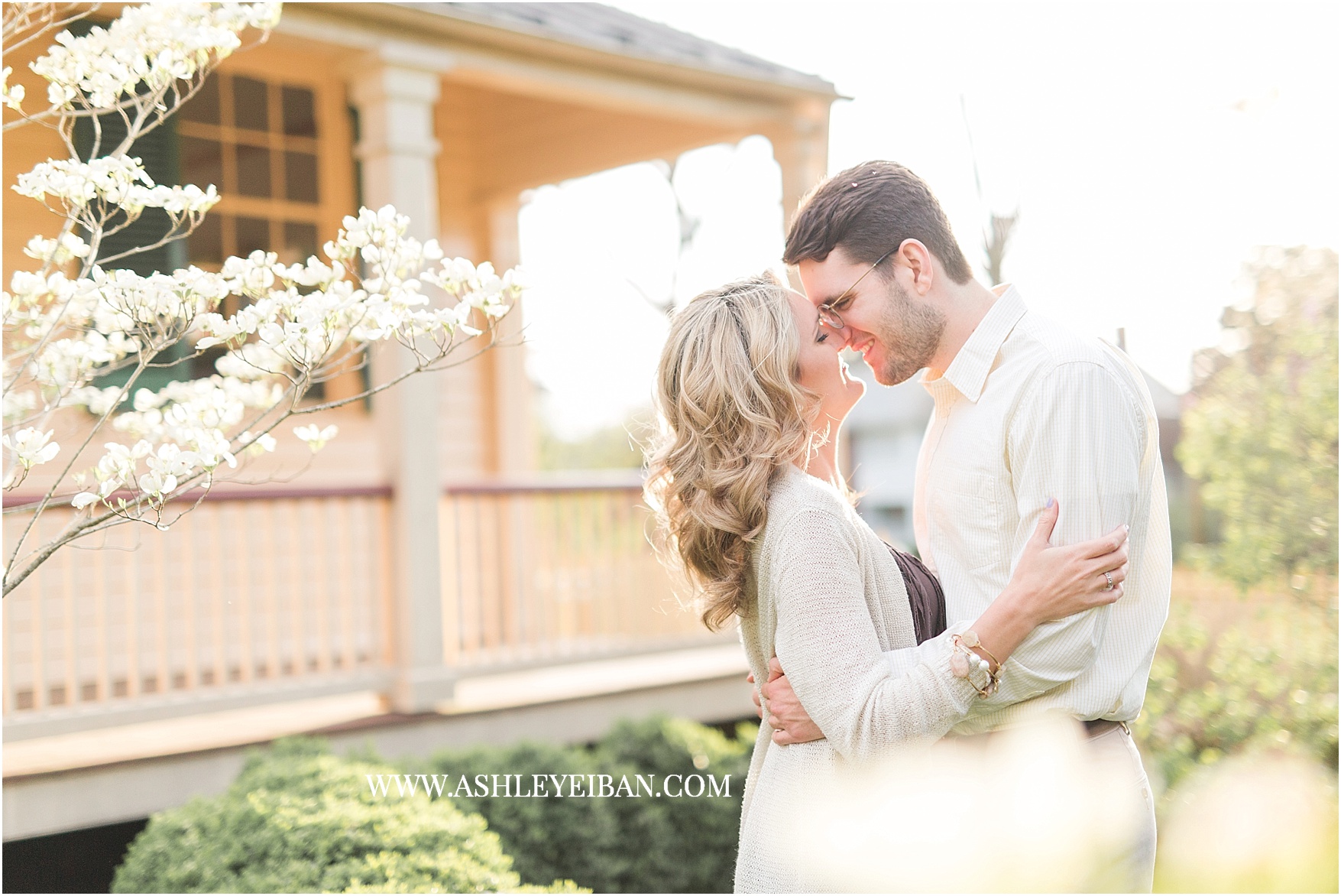 Lynchburg Proposal Photographer || Lynchburg Wedding Photographer || Central VA Wedding Photographer || Lynchburg Engagement Photos || Ashley Eiban Photography || www.ashleyeiban.com