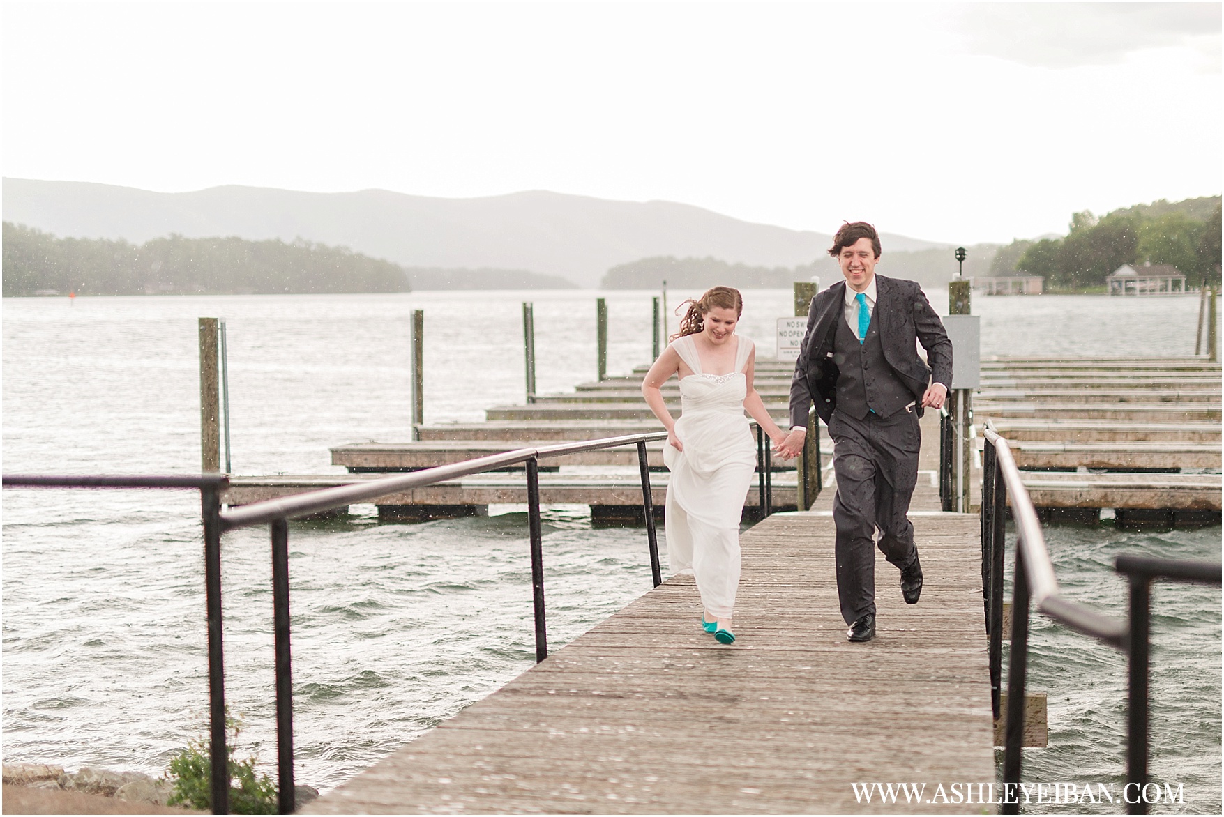 Smith Mountain Lake Wedding || Elopement and Wedding Photographer  || Ashley Eiban Photography || www.ashleyeiban.com