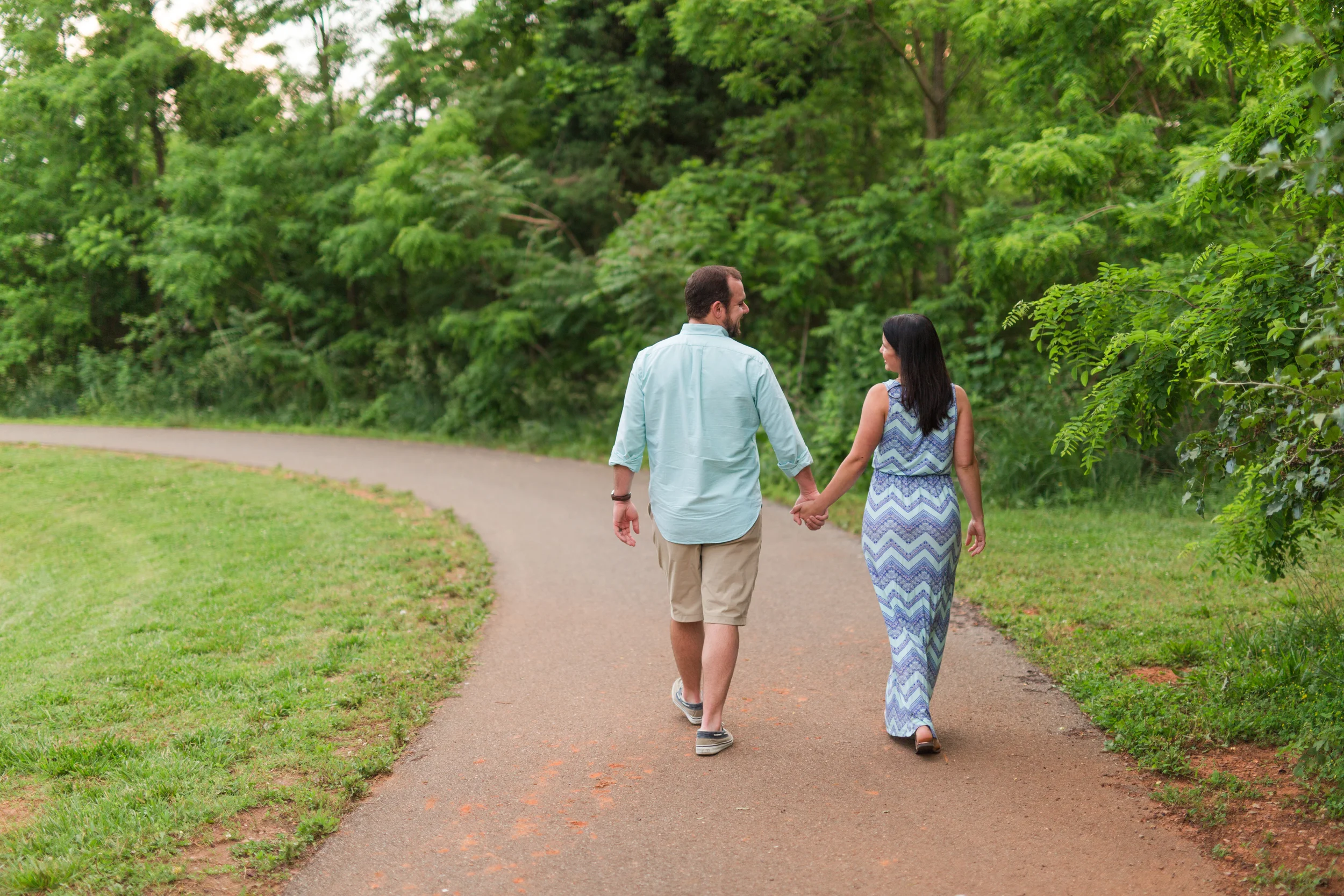 Lynchburg Virginia Wedding and Engagement Photographer || Ashley Eiban Photography || www.ashleyeiban.com