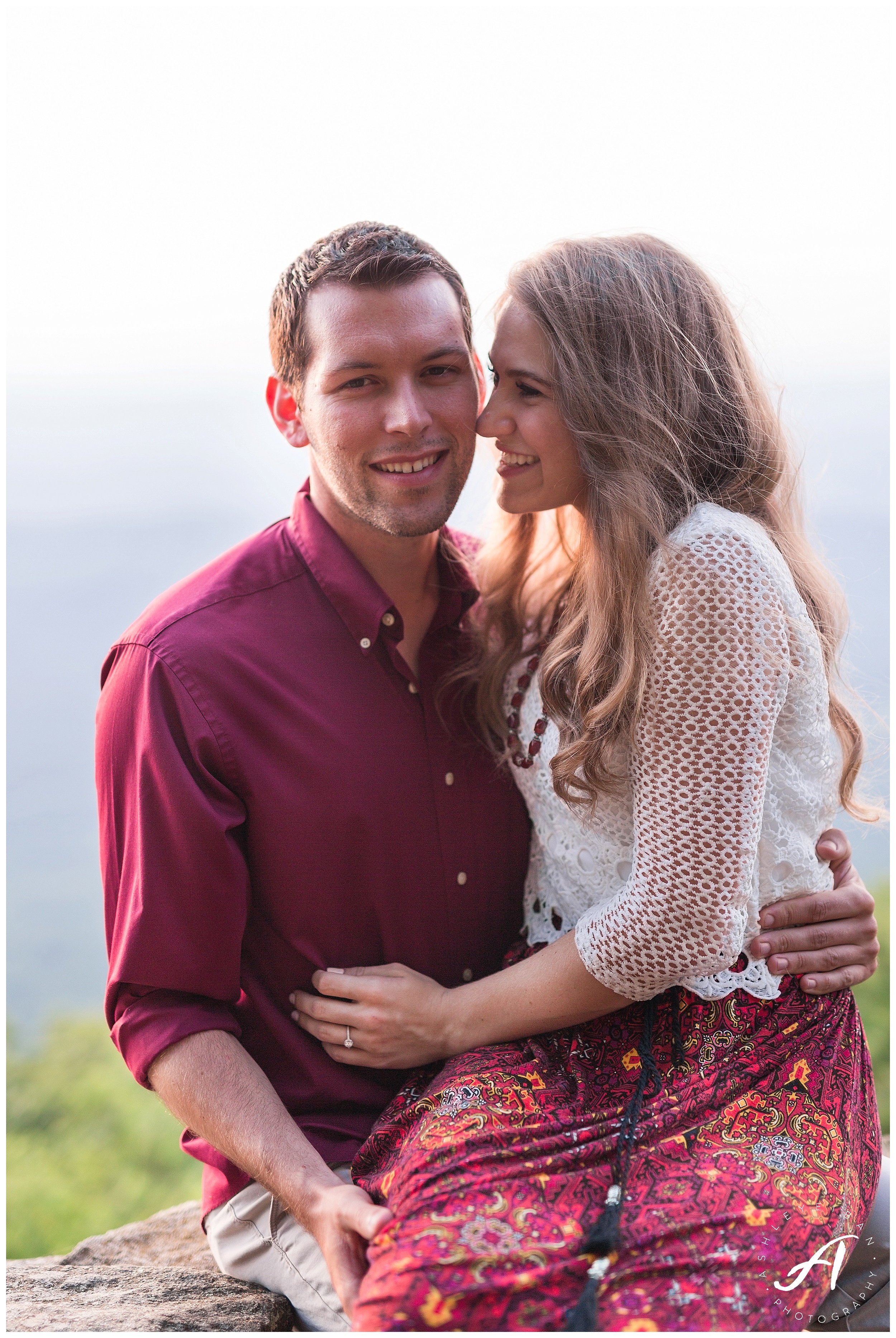 Summer Engagement Session || Lynchburg Virginia Wedding Photographer || Charlottesville Wedding Photographer || Ashley Eiban Photography || www.ashleyeiban.com