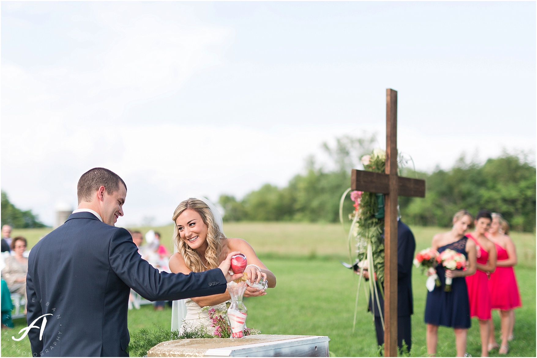 navy and coral mountain view Wedding at The Glen at The Boxtree Lodge || Braeloch Wedding in Vinton, Virginia || Ashley Eiban Photography || www.ashleyeiban.com