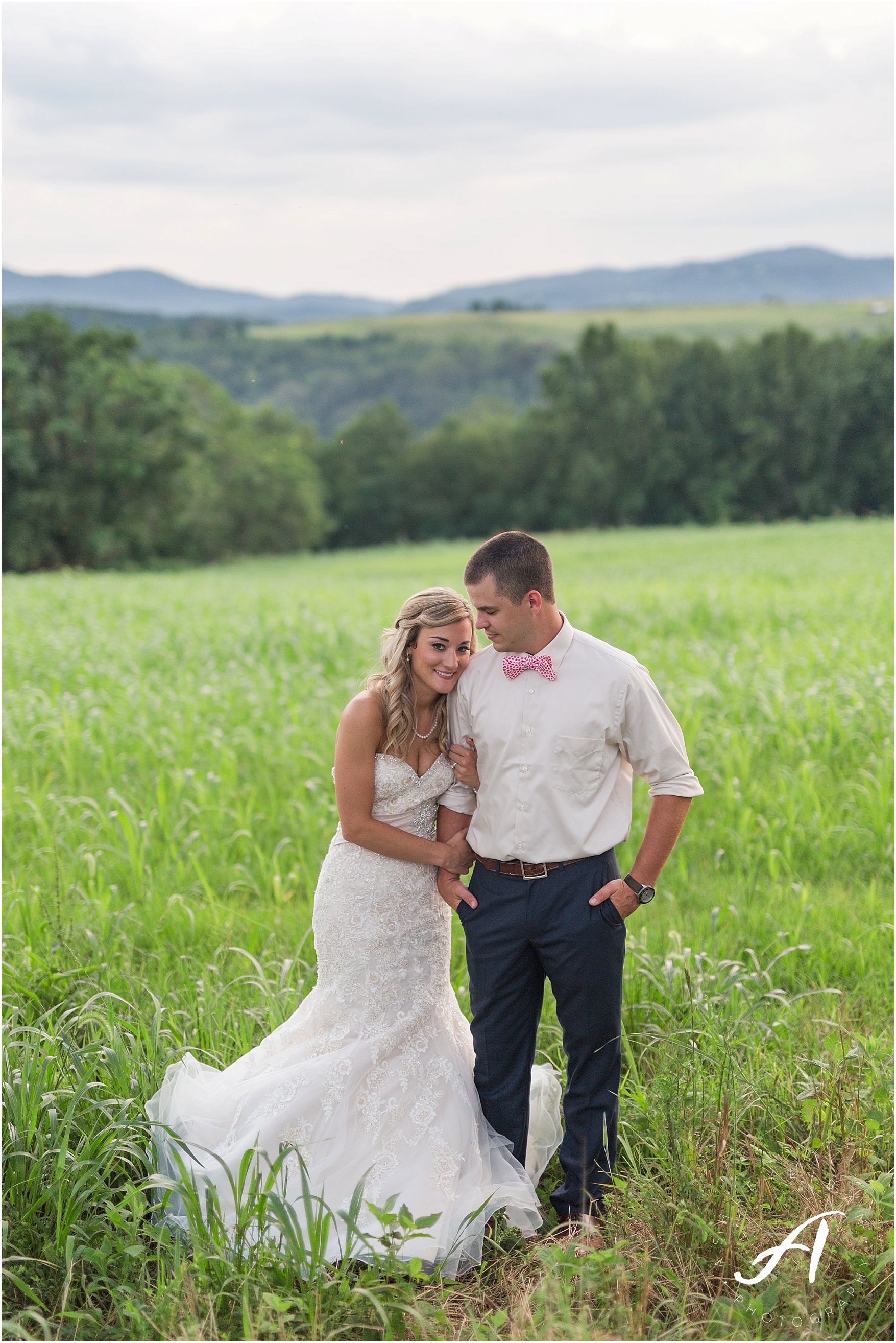 navy and coral mountain view Wedding at The Glen at The Boxtree Lodge || Braeloch Wedding in Vinton, Virginia || Ashley Eiban Photography || www.ashleyeiban.com