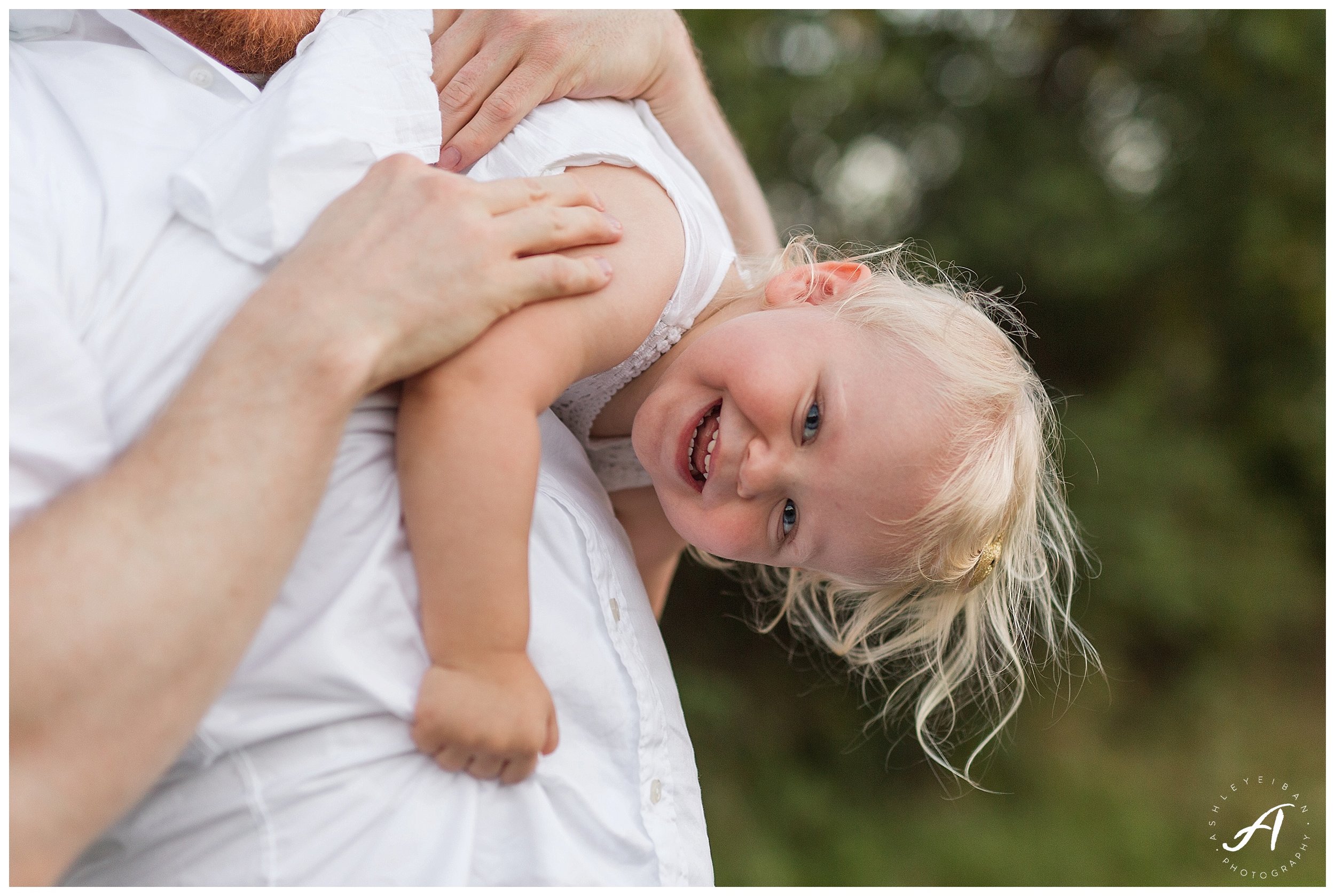 Lynchburg Virginia Family Photographer || Central VA Wedding and Portrait Photographer || Ashley Eiban Photography || www.ashleyeiban.com