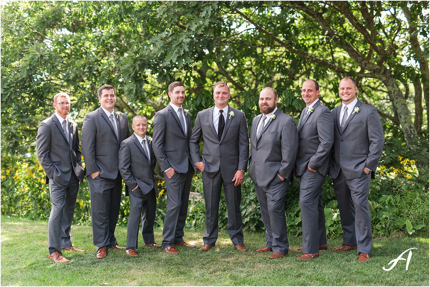 Wintergreen Resort Wedding || Elegant gray and green summer wedding || Ashley Eiban Photography || www.ashleyeiban.com