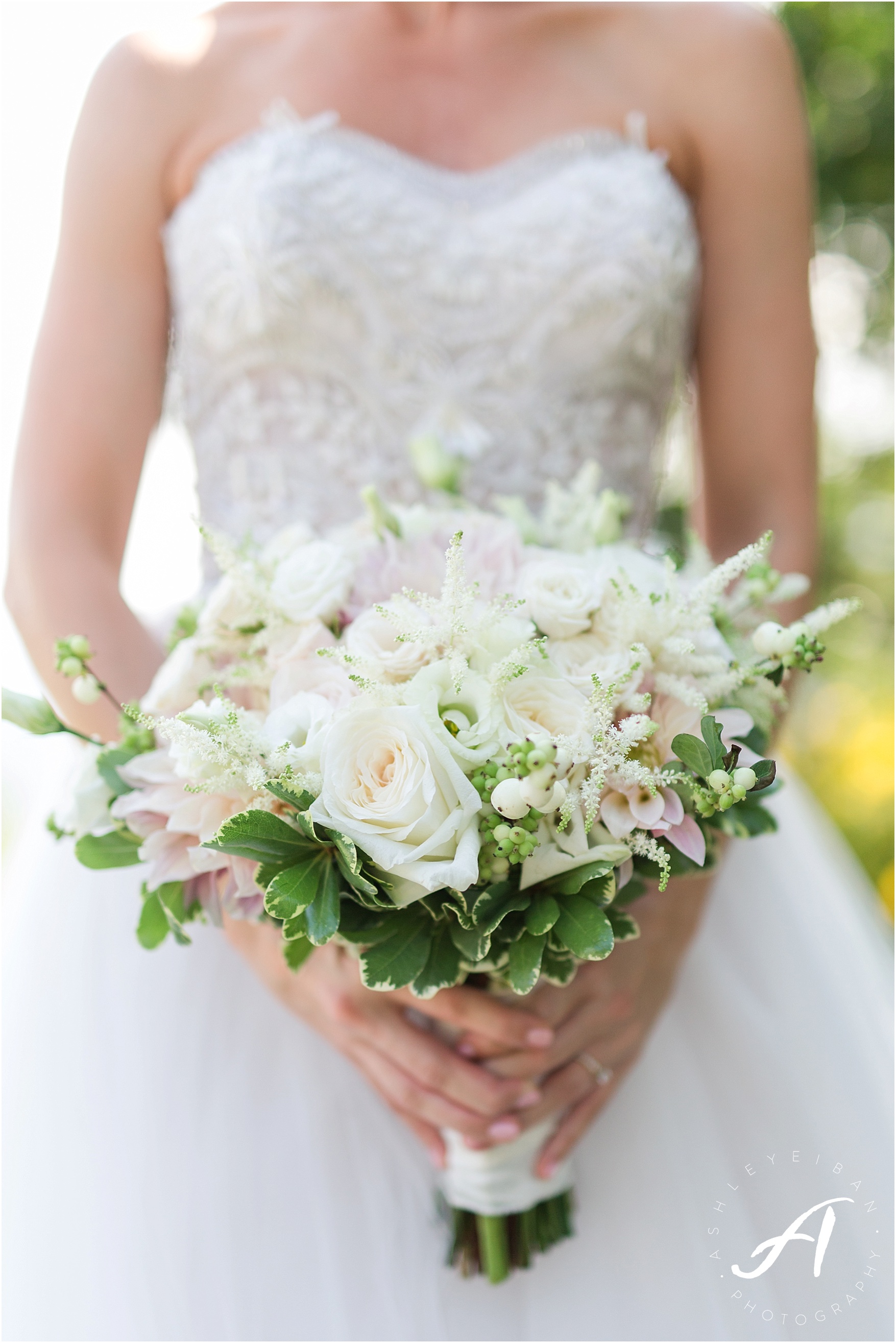 Wintergreen Resort Wedding || Elegant gray and green summer wedding || Ashley Eiban Photography || www.ashleyeiban.com