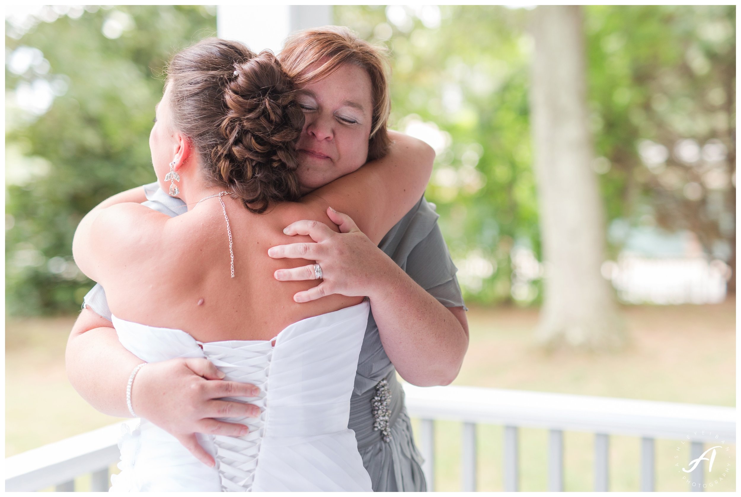 Avoca Museum Wedding || Central VA Wedding || Lynchburg Virginia Wedding Photographer || www.ashleyeiban.com