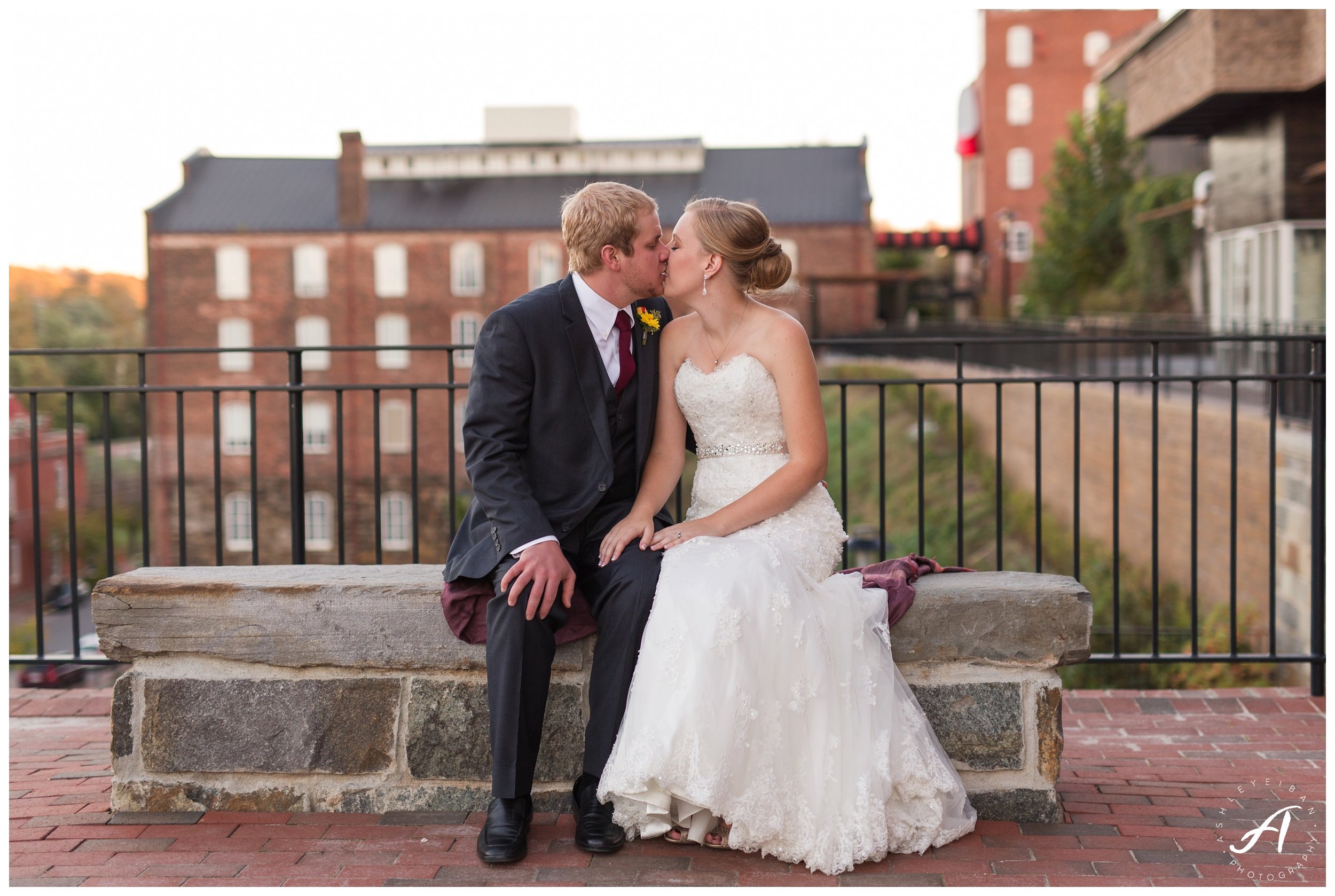 Craddock Terry Wedding in Downtown Lynchburg, Virginia || Central VA Wedding Photographer || Fall Wedding in the Blue Ridge Mountains