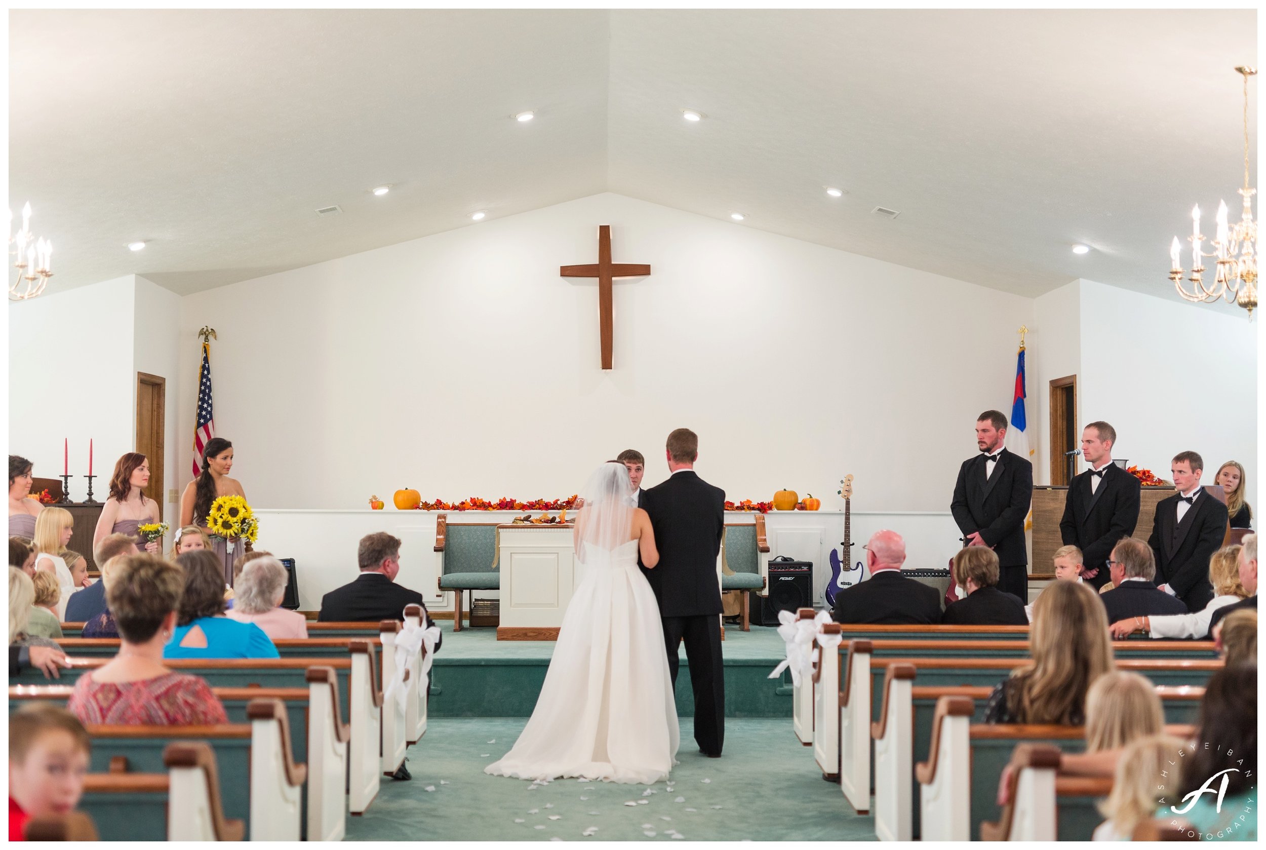 Staunton Church Wedding || Central Virginia Wedding Photographer || www.ashleyeiban.com