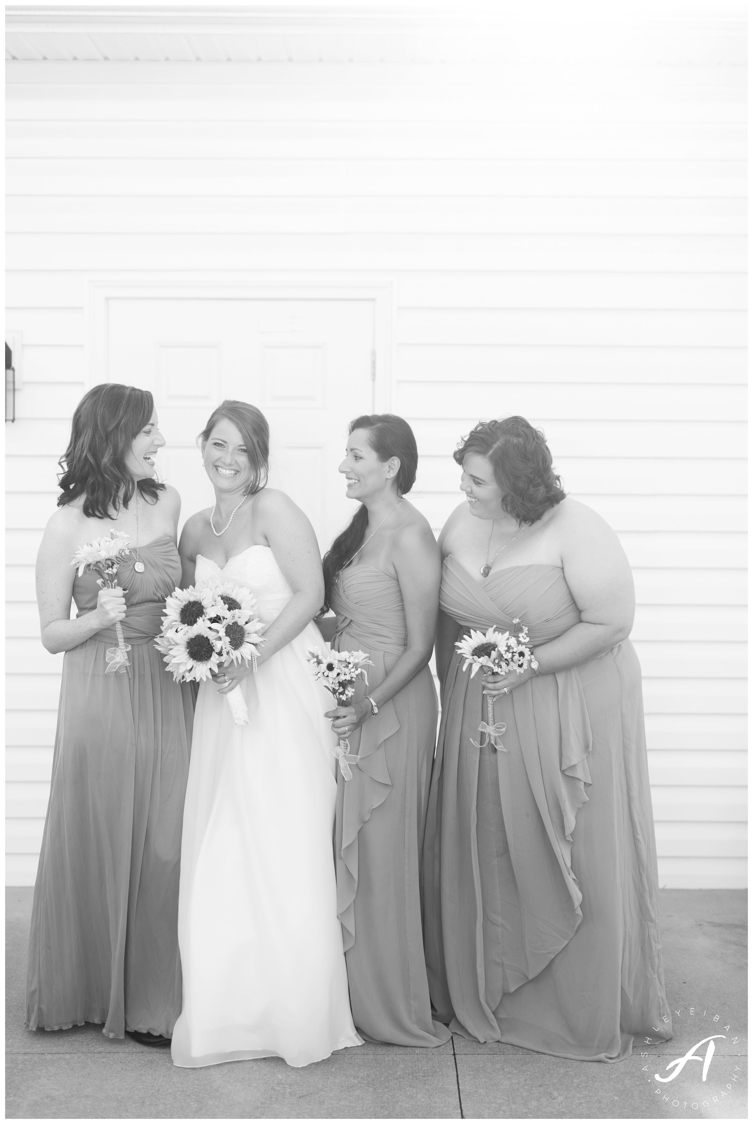 Staunton Church Wedding || Central Virginia Wedding Photographer || www.ashleyeiban.com