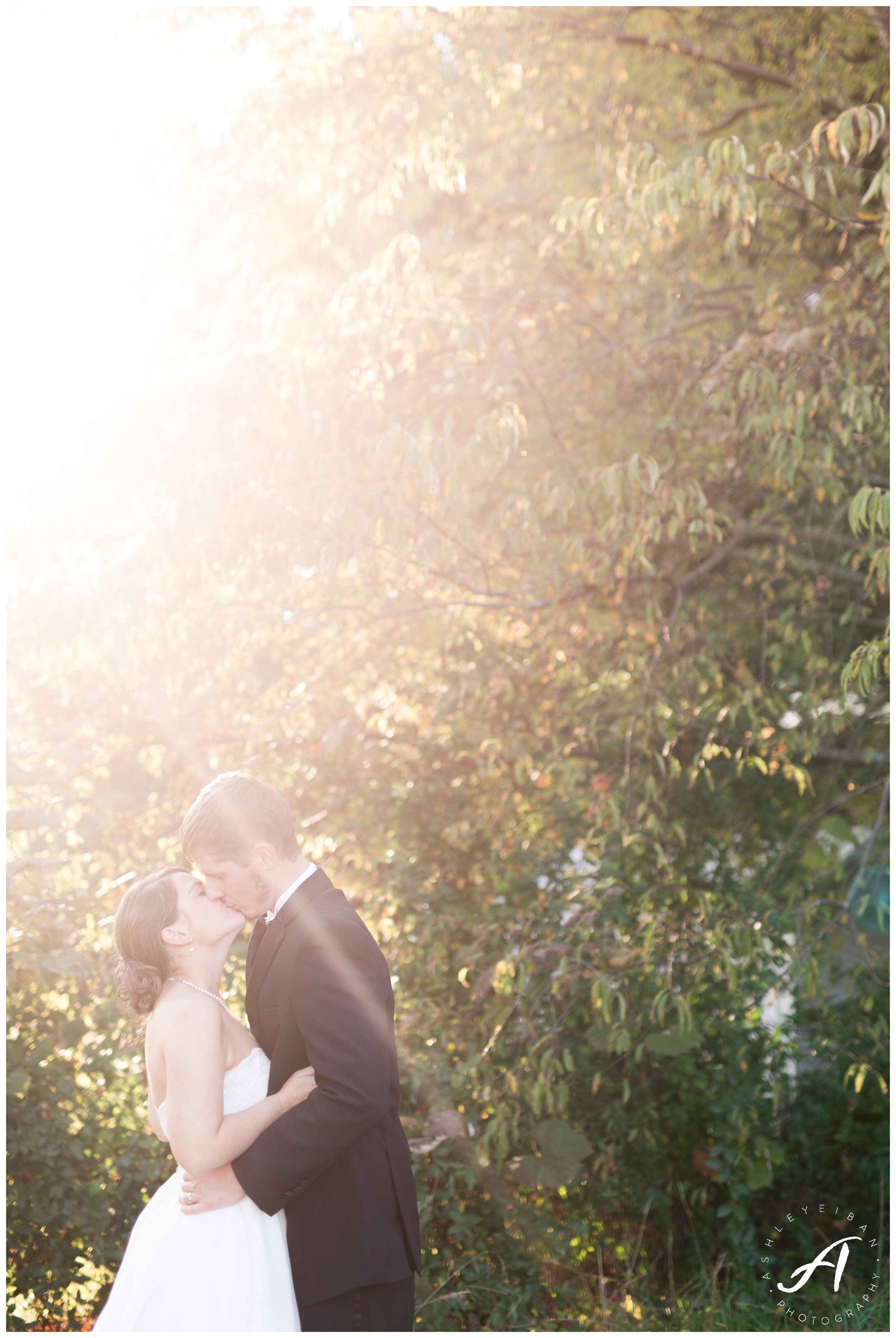 Staunton Church Wedding || Central Virginia Wedding Photographer || www.ashleyeiban.com