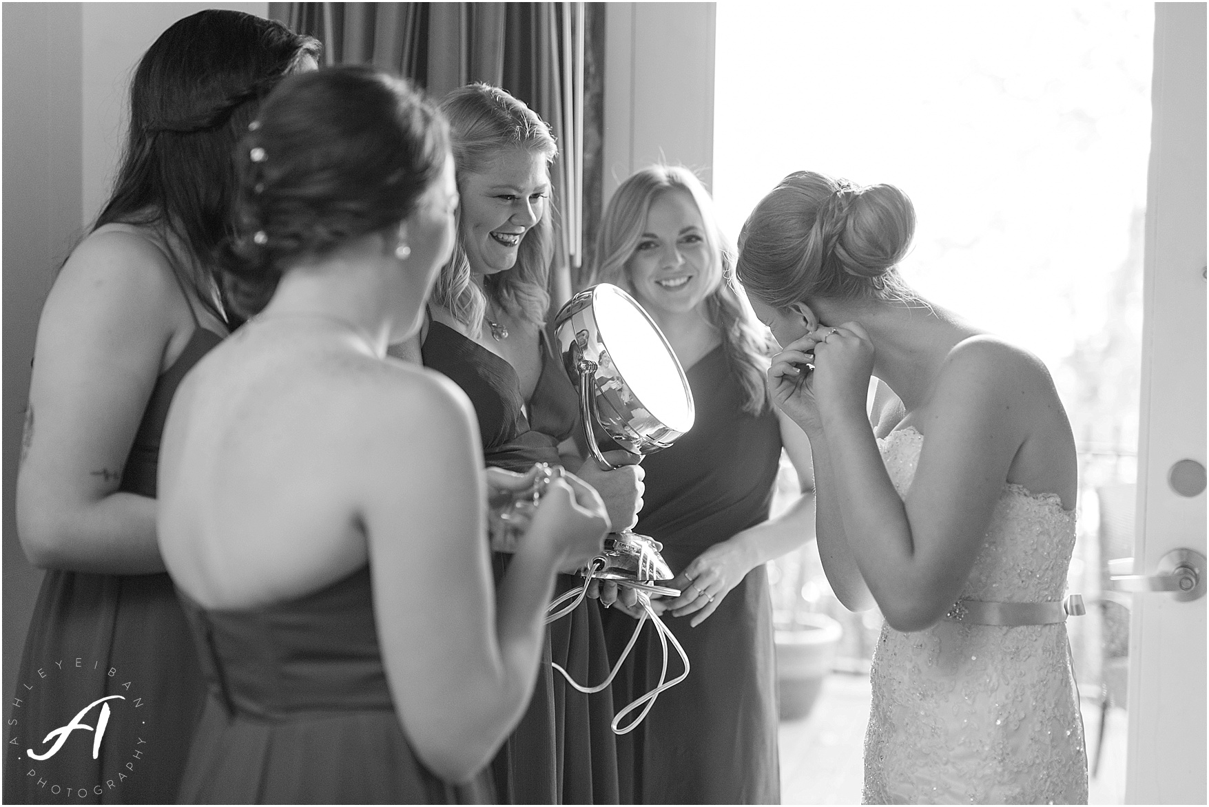 Craddock Terry Wedding in Downtown Lynchburg || Charlottesville Wedding Photographer || www.ashleyeiban.com