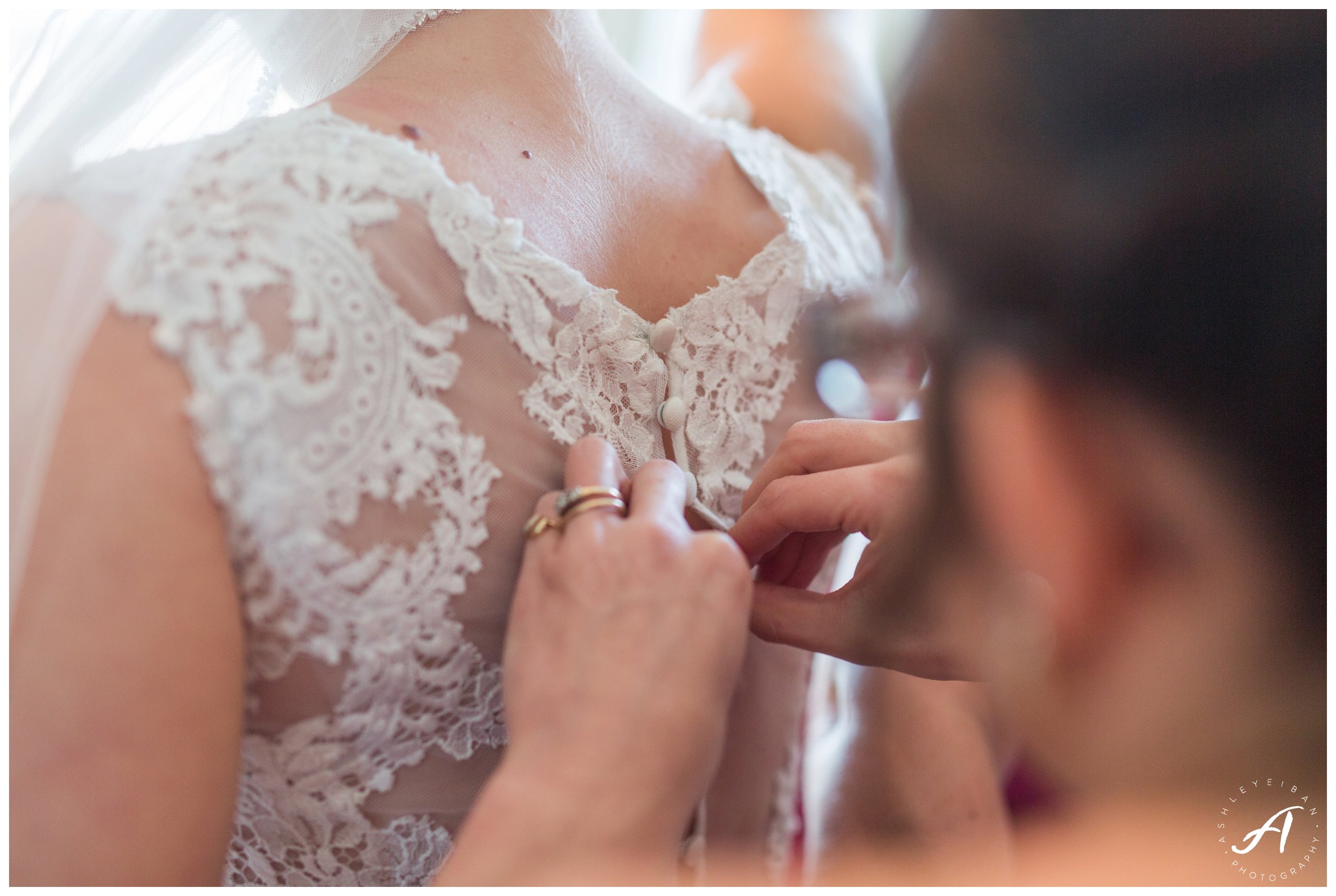 Central Virginia Wedding at The Trivium Estate || Forest and Lynchburg Wedding Photographer || Ashley Eiban Photography || www.ashleyeiban.com