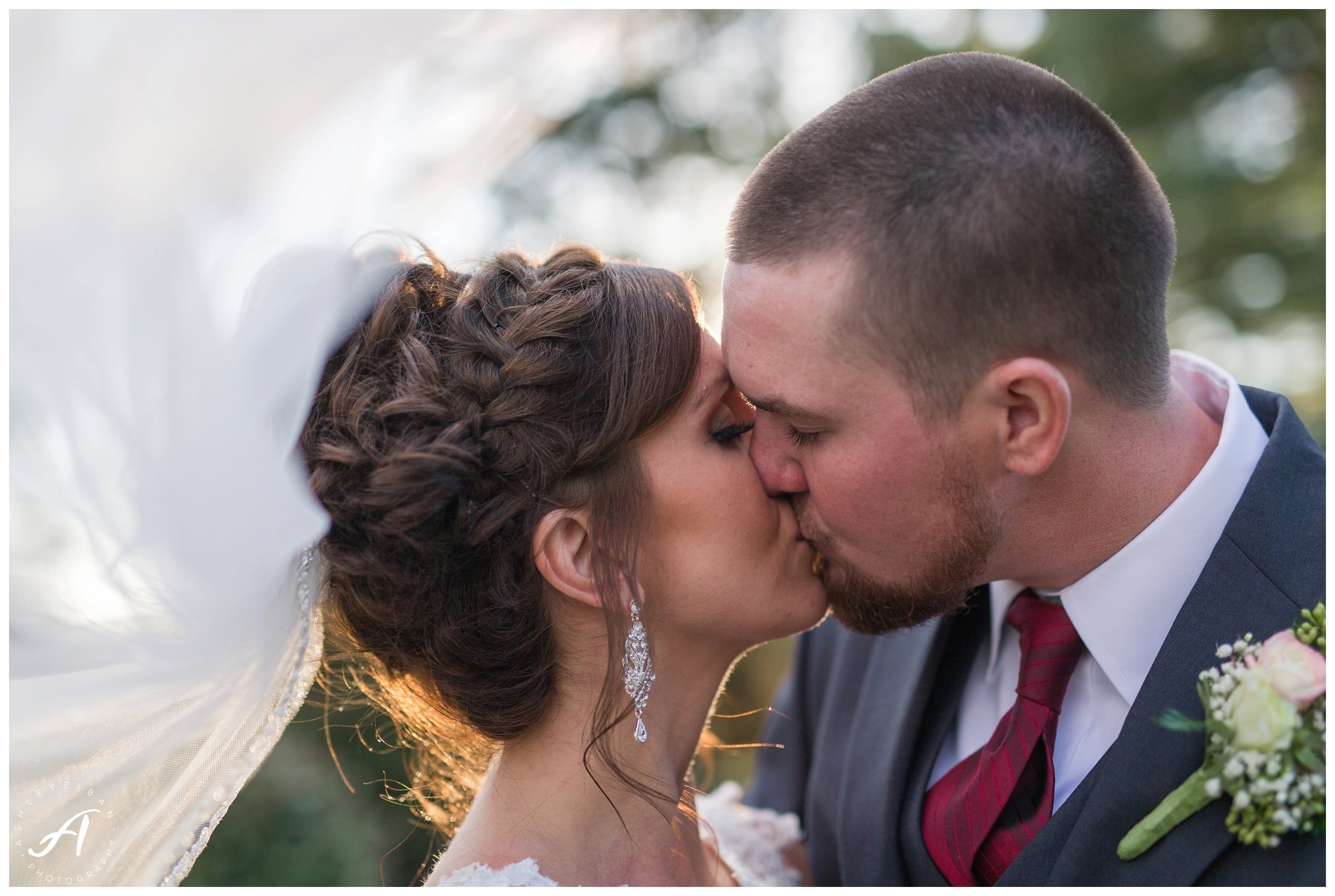 Central Virginia Wedding at The Trivium Estate || Forest and Lynchburg Wedding Photographer || Ashley Eiban Photography || www.ashleyeiban.com