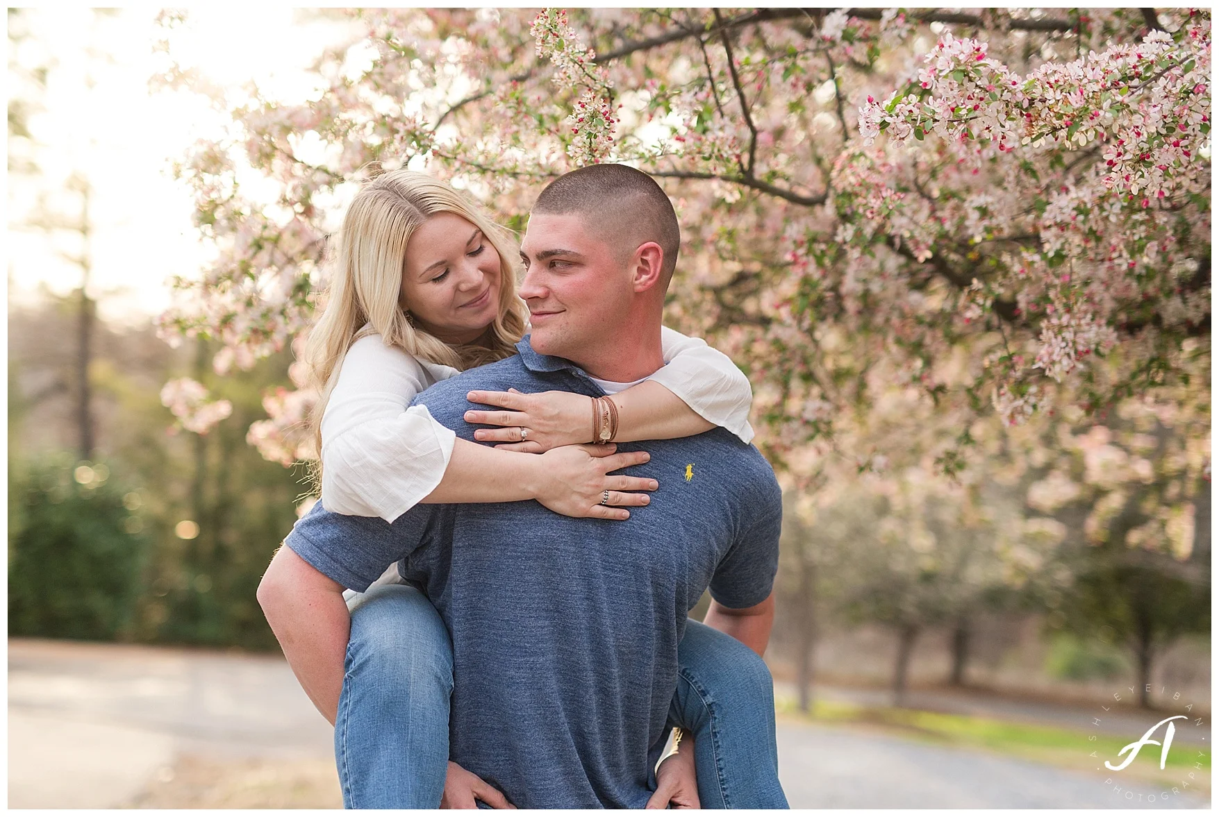 Charlottesville and Lynchburg Spring engagement session || Central VA Wedding Photographer || www.ashleyeiban.com