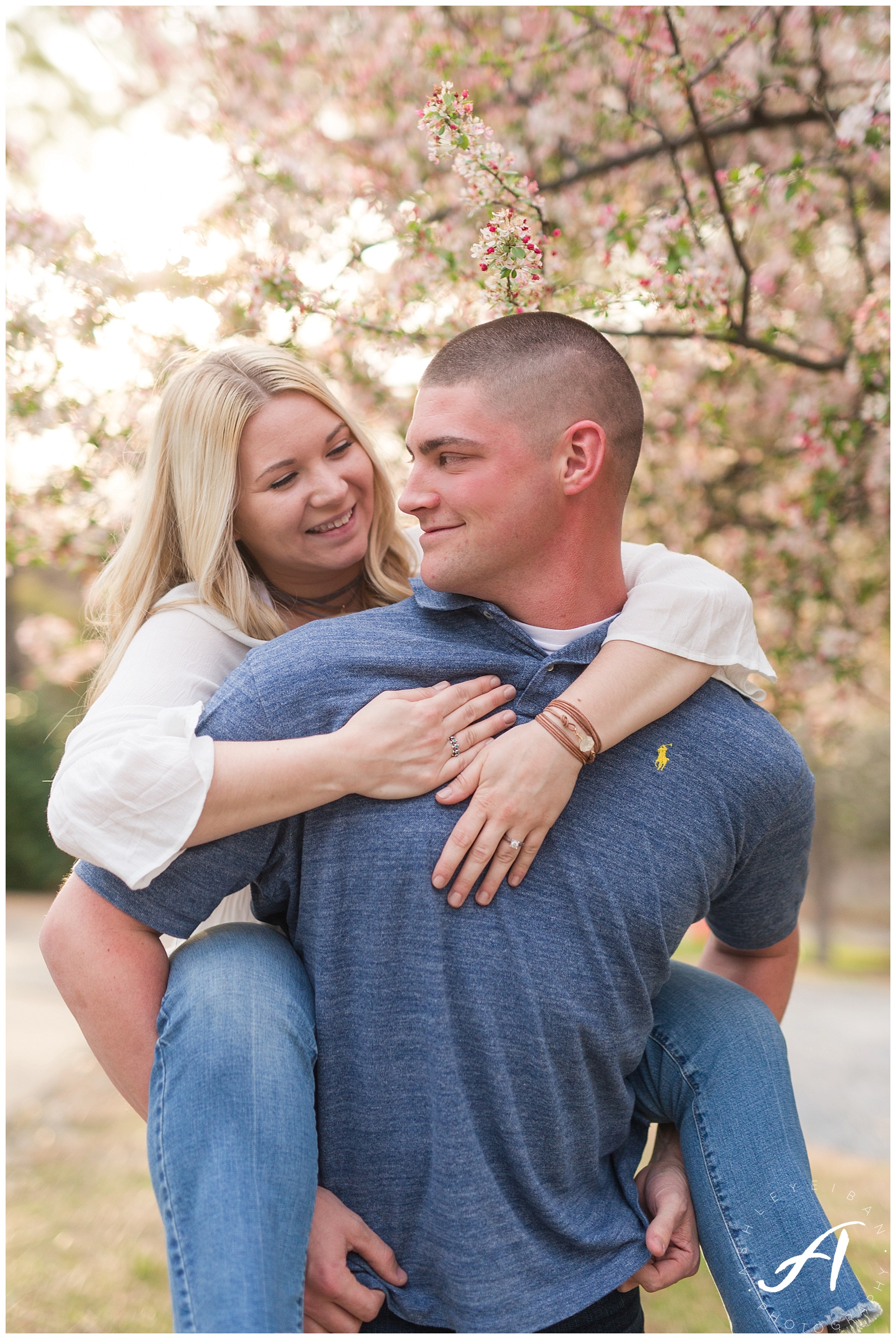 Charlottesville and Lynchburg Spring engagement session || Central VA Wedding Photographer || www.ashleyeiban.com