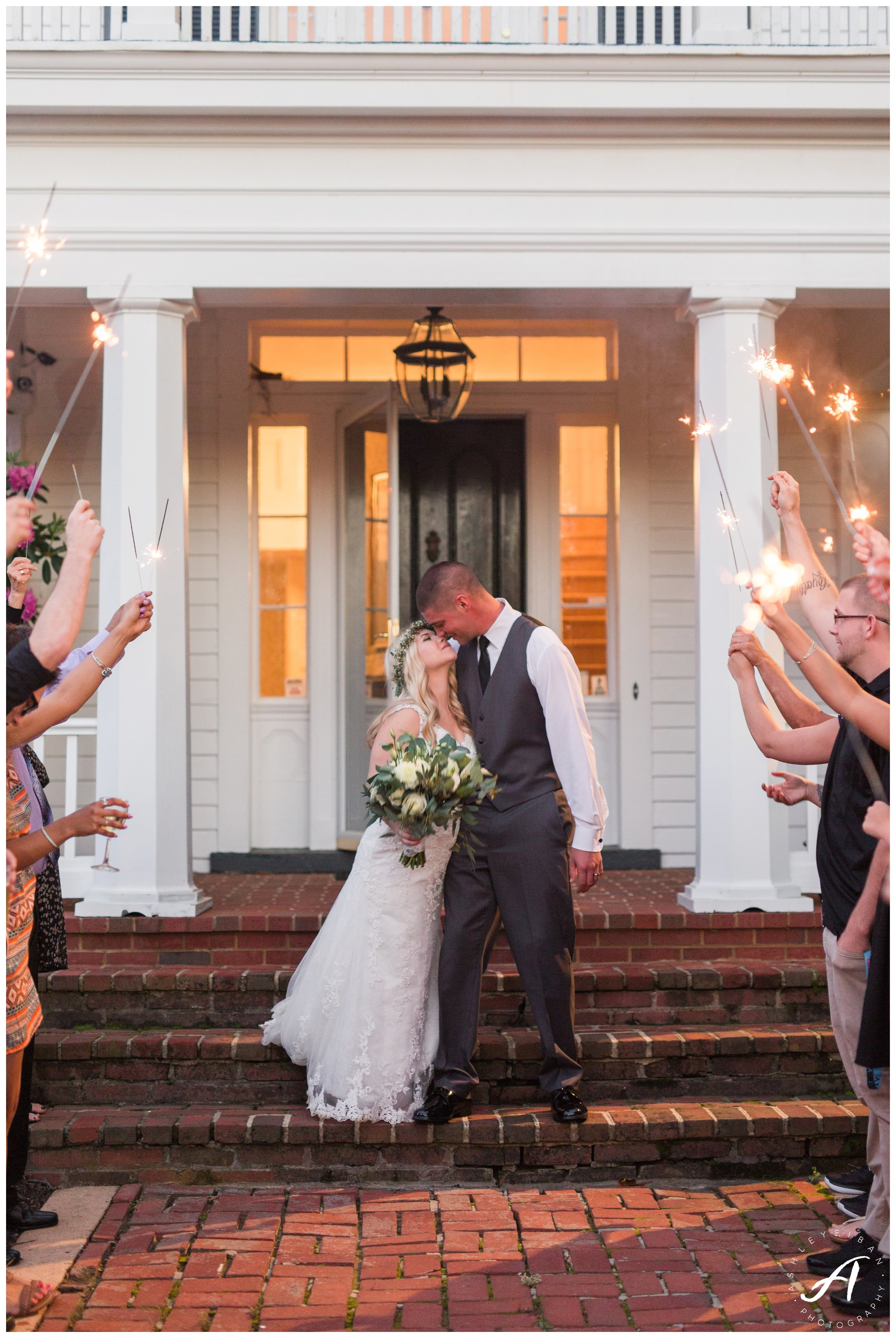 Garden Wedding at The Trivium Estate in Forest Virginia || Wedding Photographer in Charlottesville and Lynchburg VA || www.ashleyeiban.com