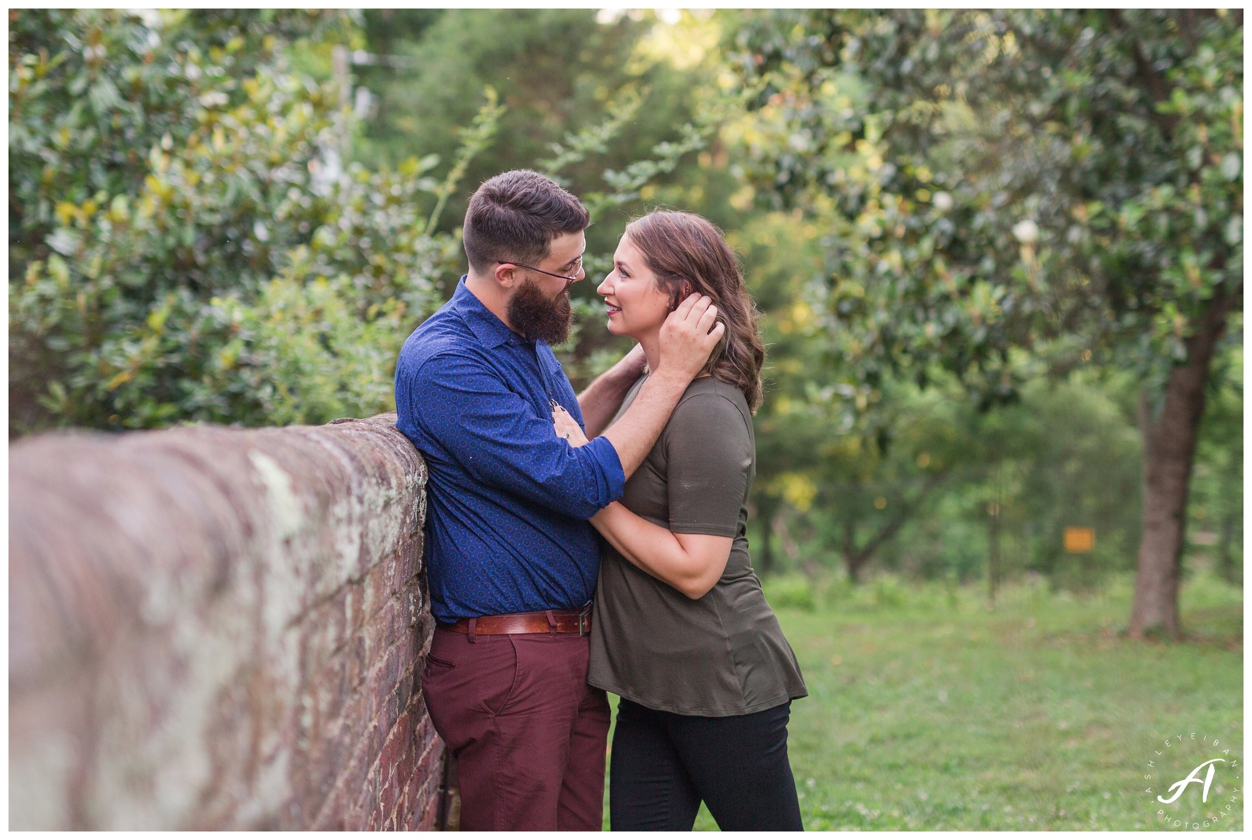 Lynchburg Virginia Wedding and Engagement Photographer || Ashley Eiban Photography || www.ashleyeiban.com