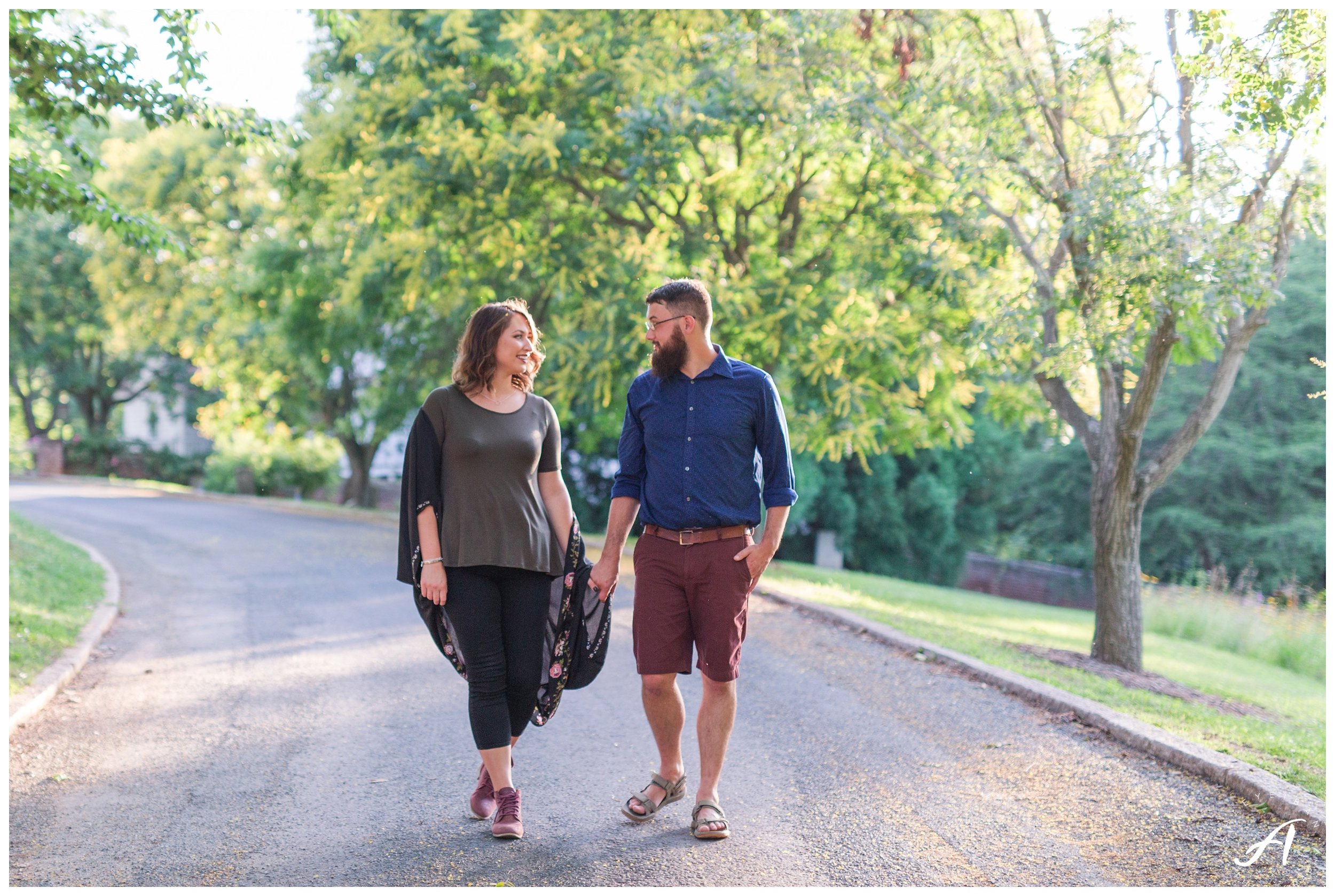 Lynchburg Virginia Wedding and Engagement Photographer || Ashley Eiban Photography || www.ashleyeiban.com