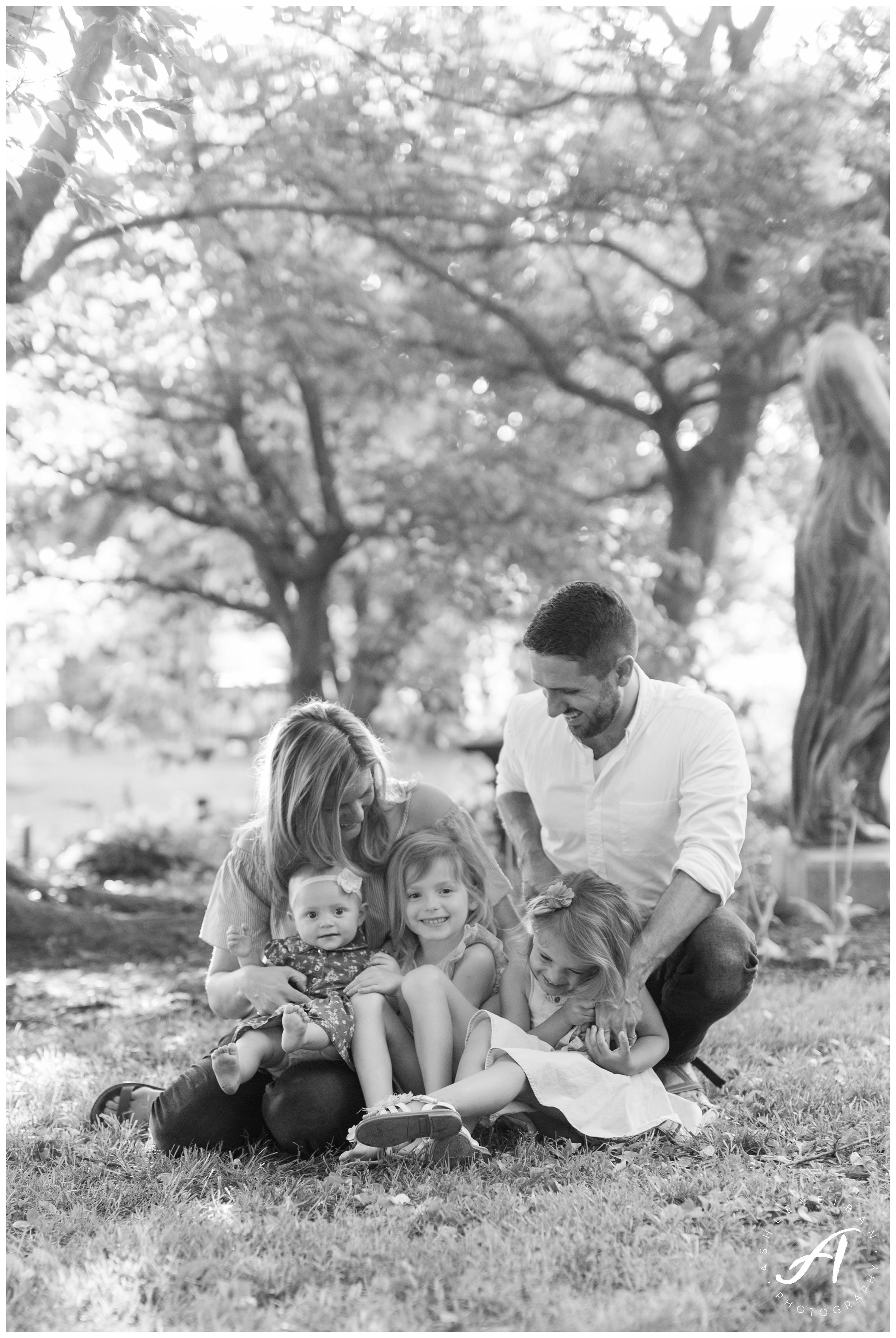 Charlottesville and Lynchburg Virginia Wedding and Family Photographer || Lynchburg Family Photo session || Ashley Eiban Photography || www.ashleyeiban.com