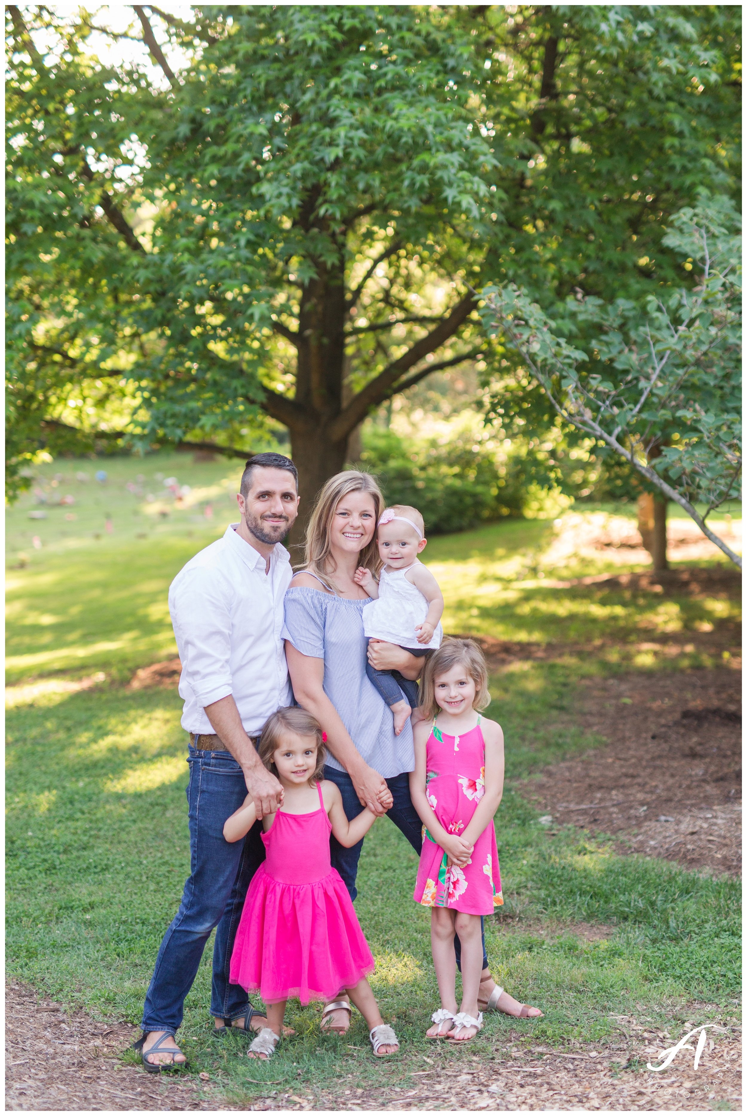 Charlottesville and Lynchburg Virginia Wedding and Family Photographer || Lynchburg Family Photo session || Ashley Eiban Photography || www.ashleyeiban.com