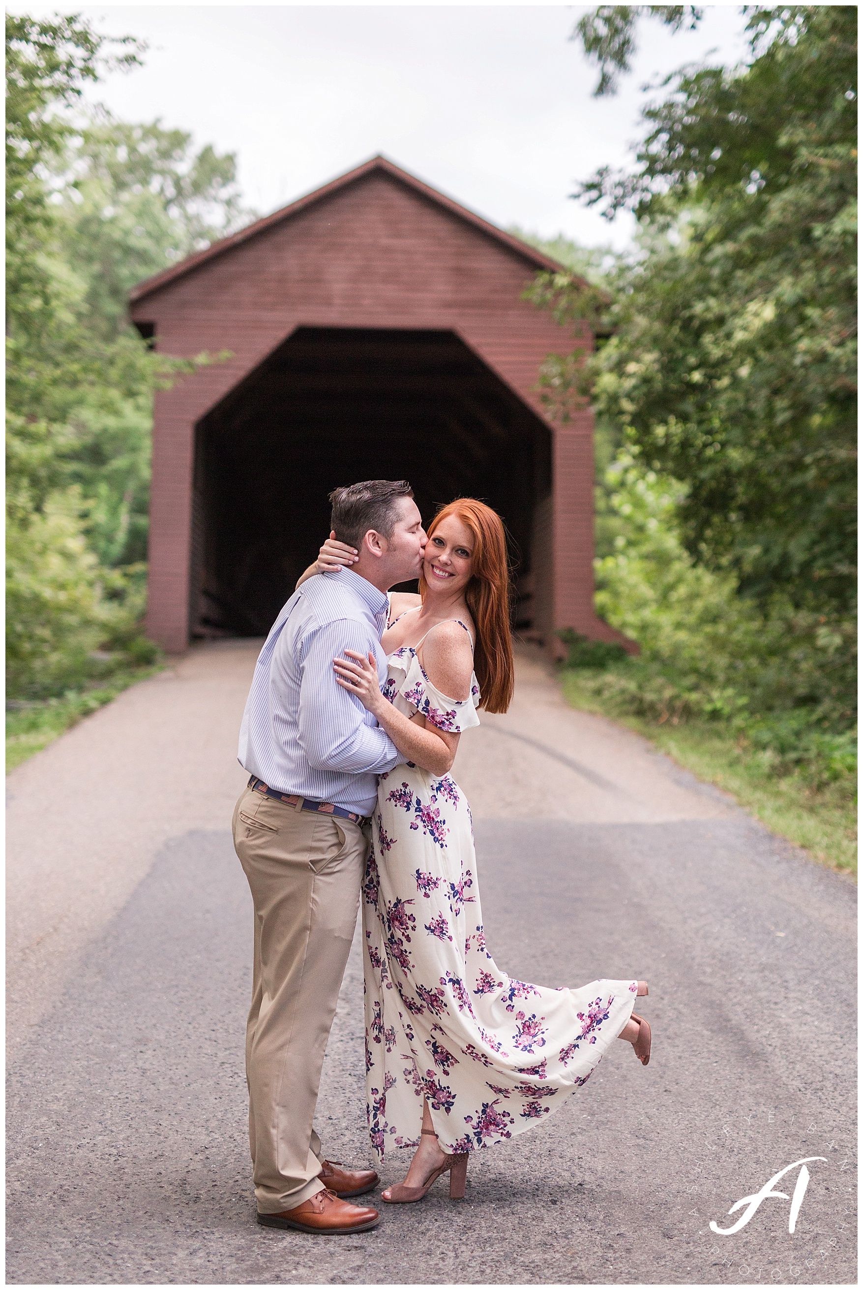 Virginia Wedding and Engagement Photographer || Lynchburg Virginia Wedding || Ashley Eiban Photography || www.ashleyeiban.com