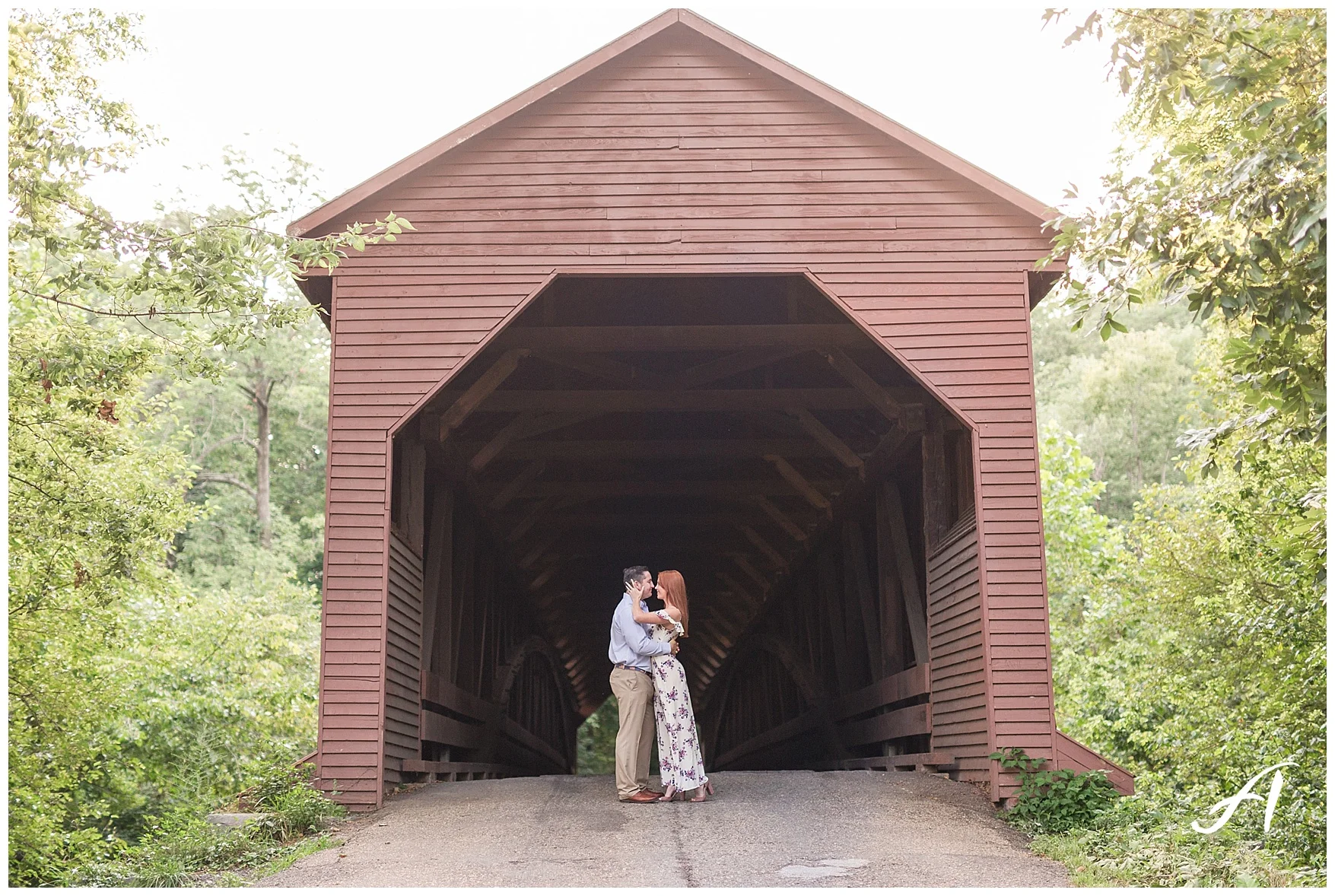 Virginia Wedding and Engagement Photographer || Lynchburg Virginia Wedding || Ashley Eiban Photography || www.ashleyeiban.com