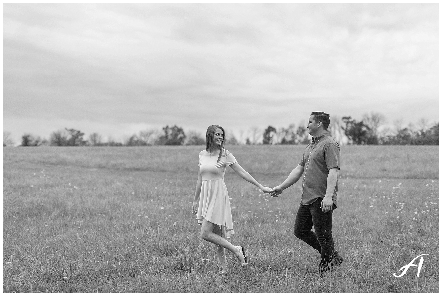 Virginia Wedding and Engagement Photographer || Lynchburg Virginia Wedding || Ashley Eiban Photography || www.ashleyeiban.com