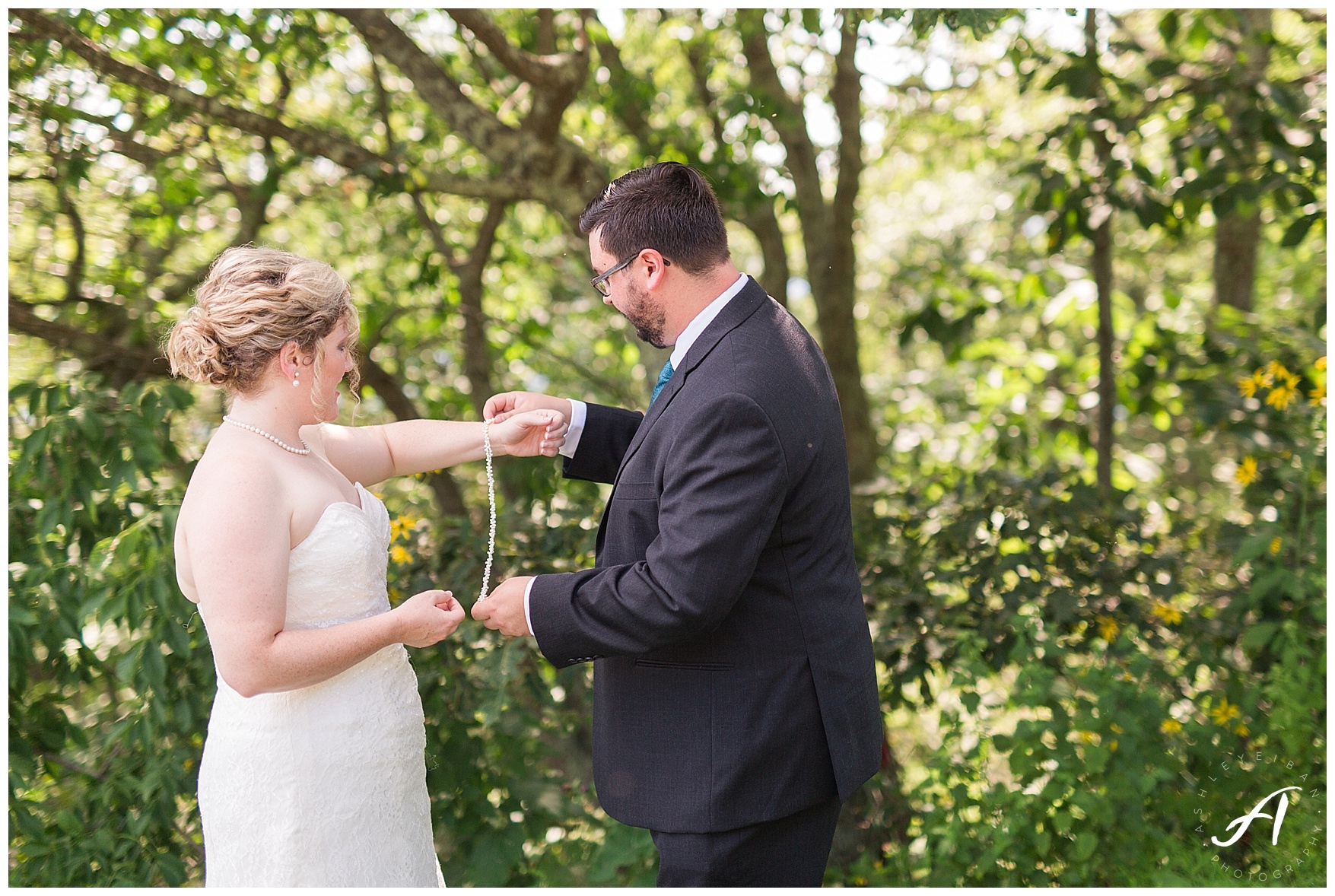 Mountain View Wedding || Central Virginia, Wintergreen Resort Wedding || Ashley Eiban Photography || www.ashleyeiban.com