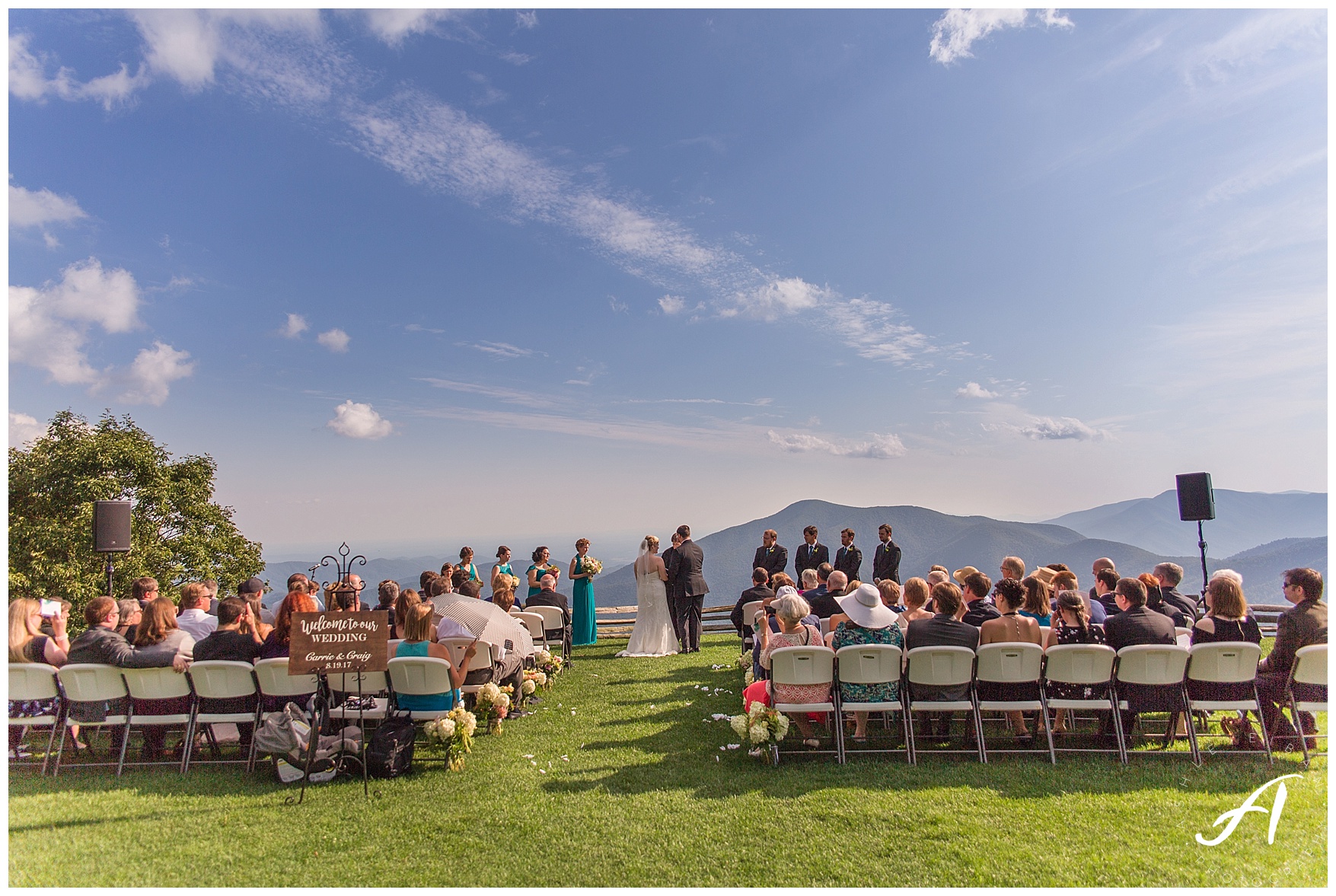 Mountain View Wedding || Central Virginia, Wintergreen Resort Wedding || Ashley Eiban Photography || www.ashleyeiban.com