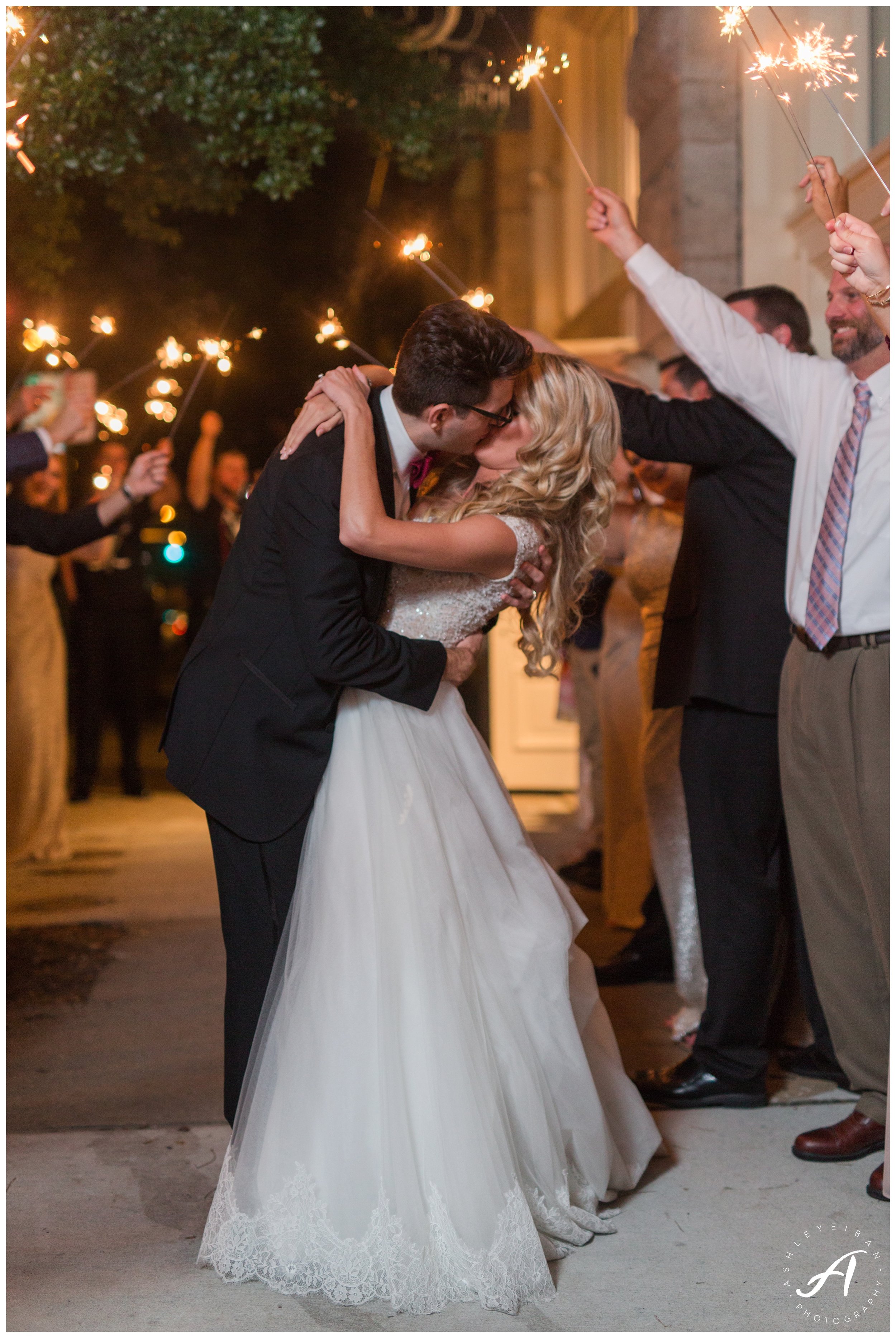 Downtown Lynchburg wedding at Tresca on 8th || Ashley Eiban Photography || www.ashleyeiban.com