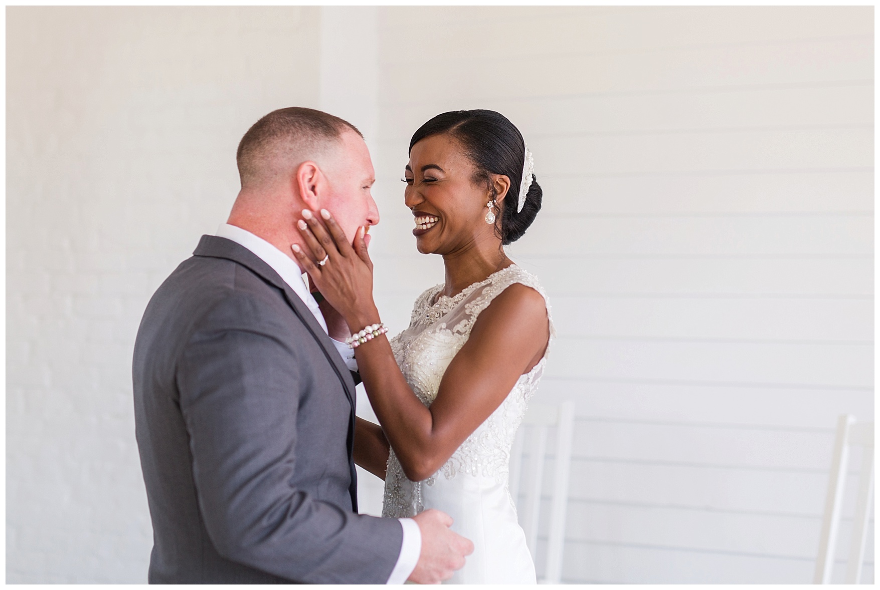 Trivium Estate Wedding || Charlottesville and Lynchburg Wedding Photographer || www.ashleyeiban.com