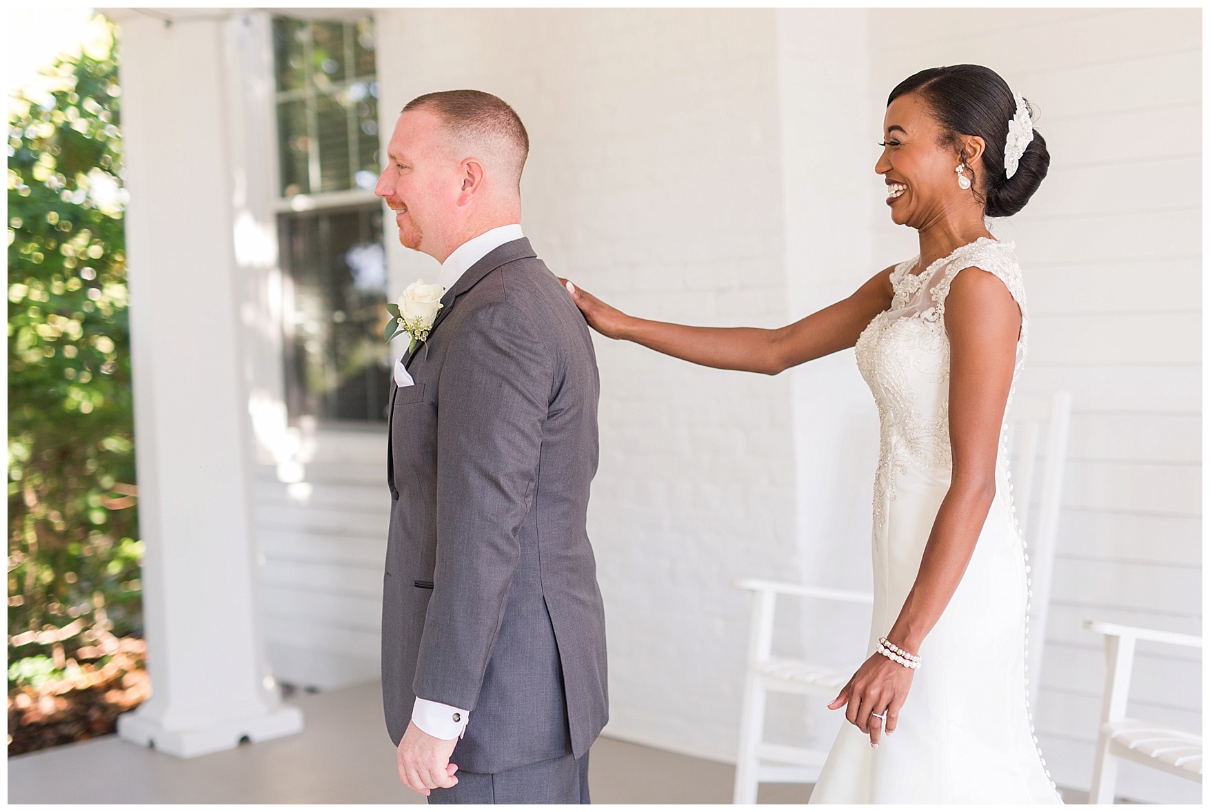 Trivium Estate Wedding || Charlottesville and Lynchburg Wedding Photographer || www.ashleyeiban.com