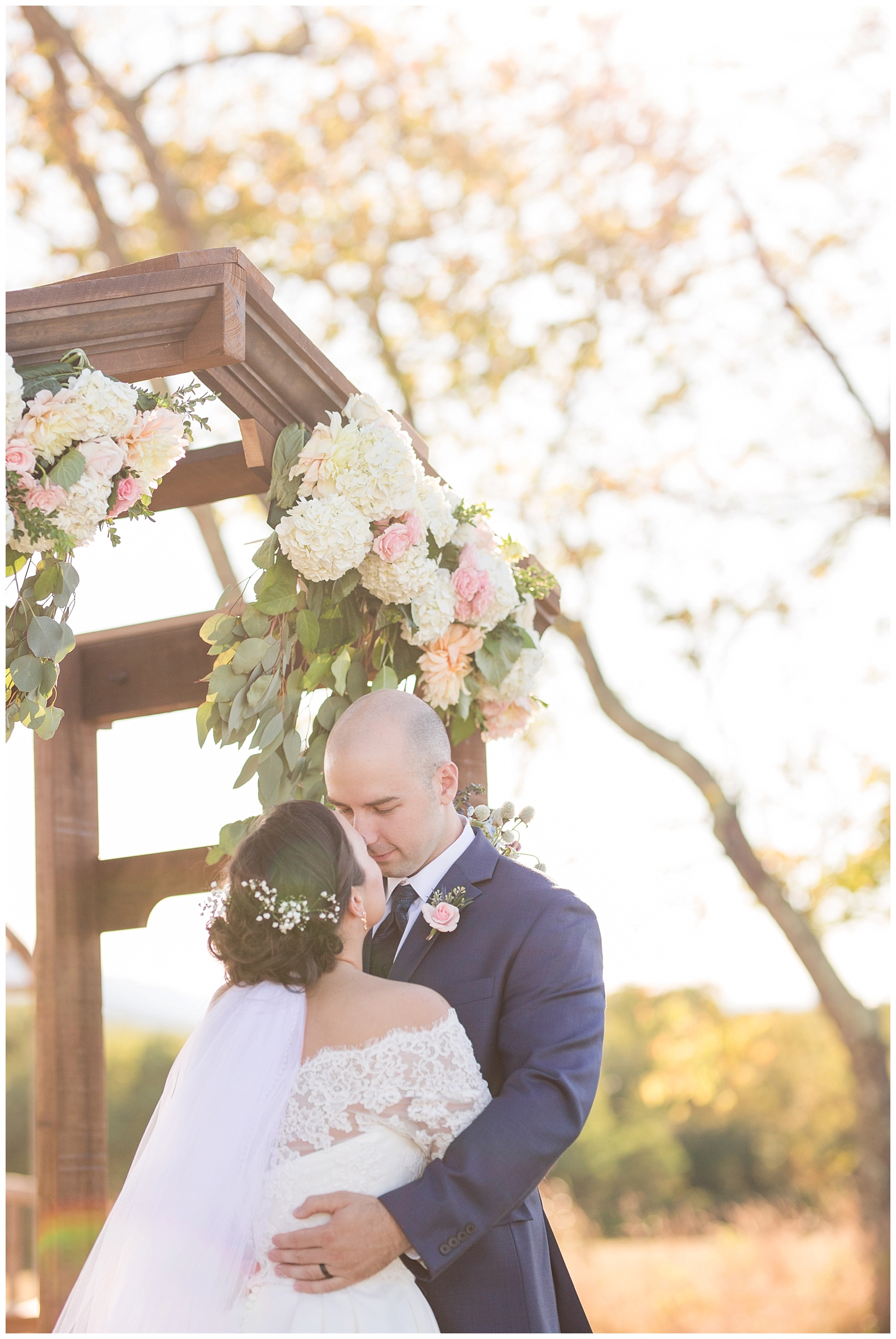 Outdoor Mountain View Wedding || On the Glen at Glenburn Farms Wedding || www.ashleyeiban.com
