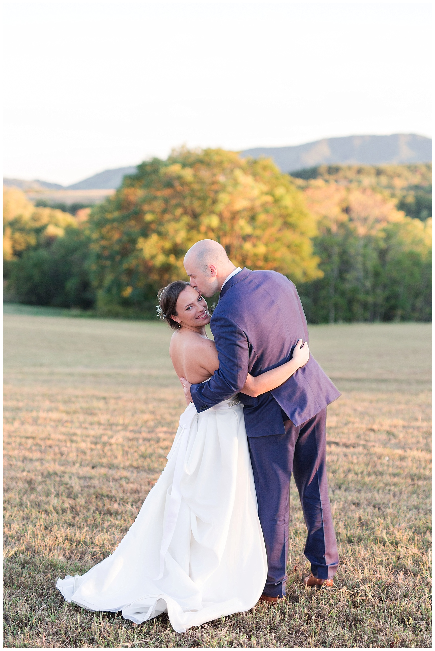 Outdoor Mountain View Wedding || On the Glen at Glenburn Farms Wedding || www.ashleyeiban.com