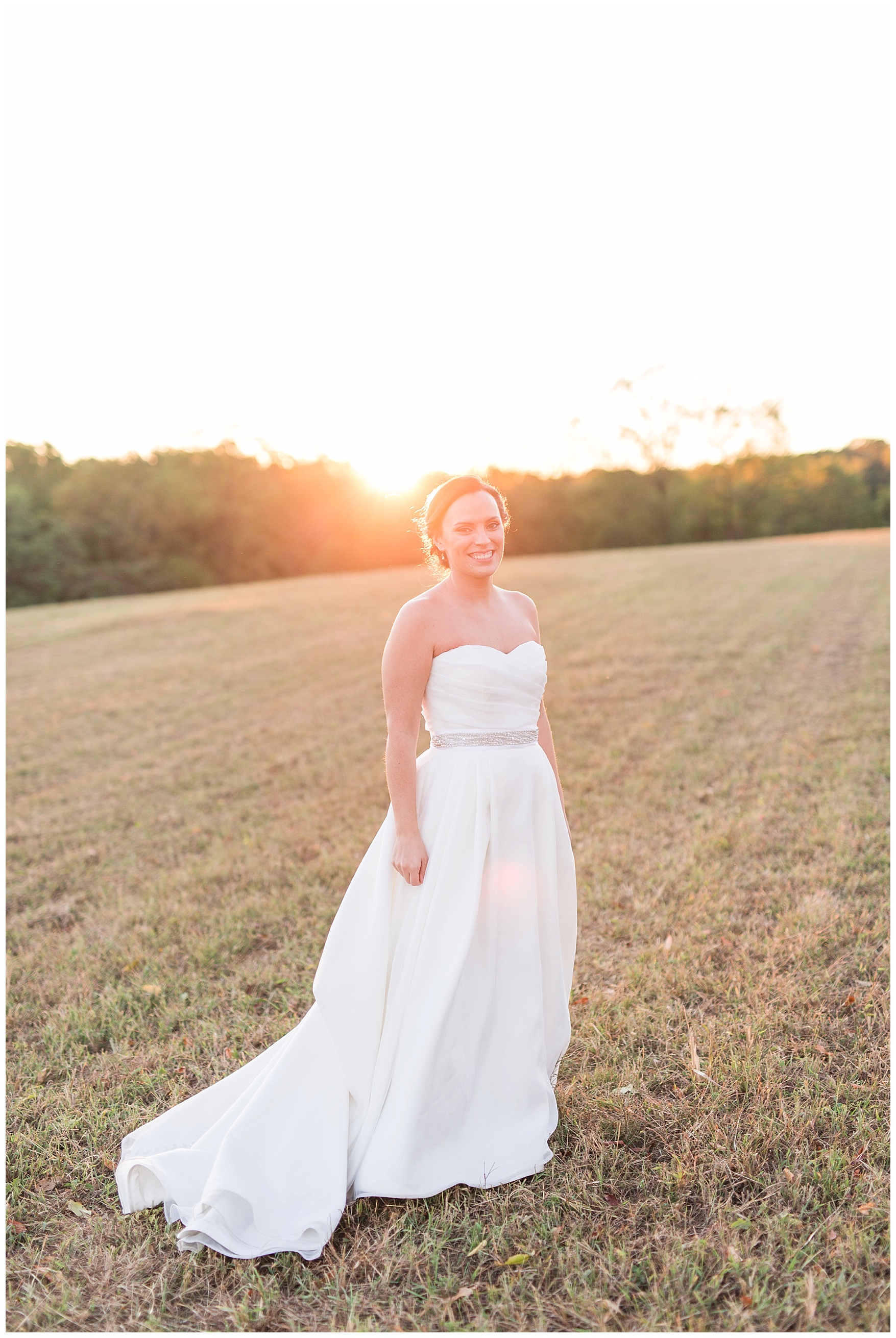 Outdoor Mountain View Wedding || On the Glen at Glenburn Farms Wedding || www.ashleyeiban.com