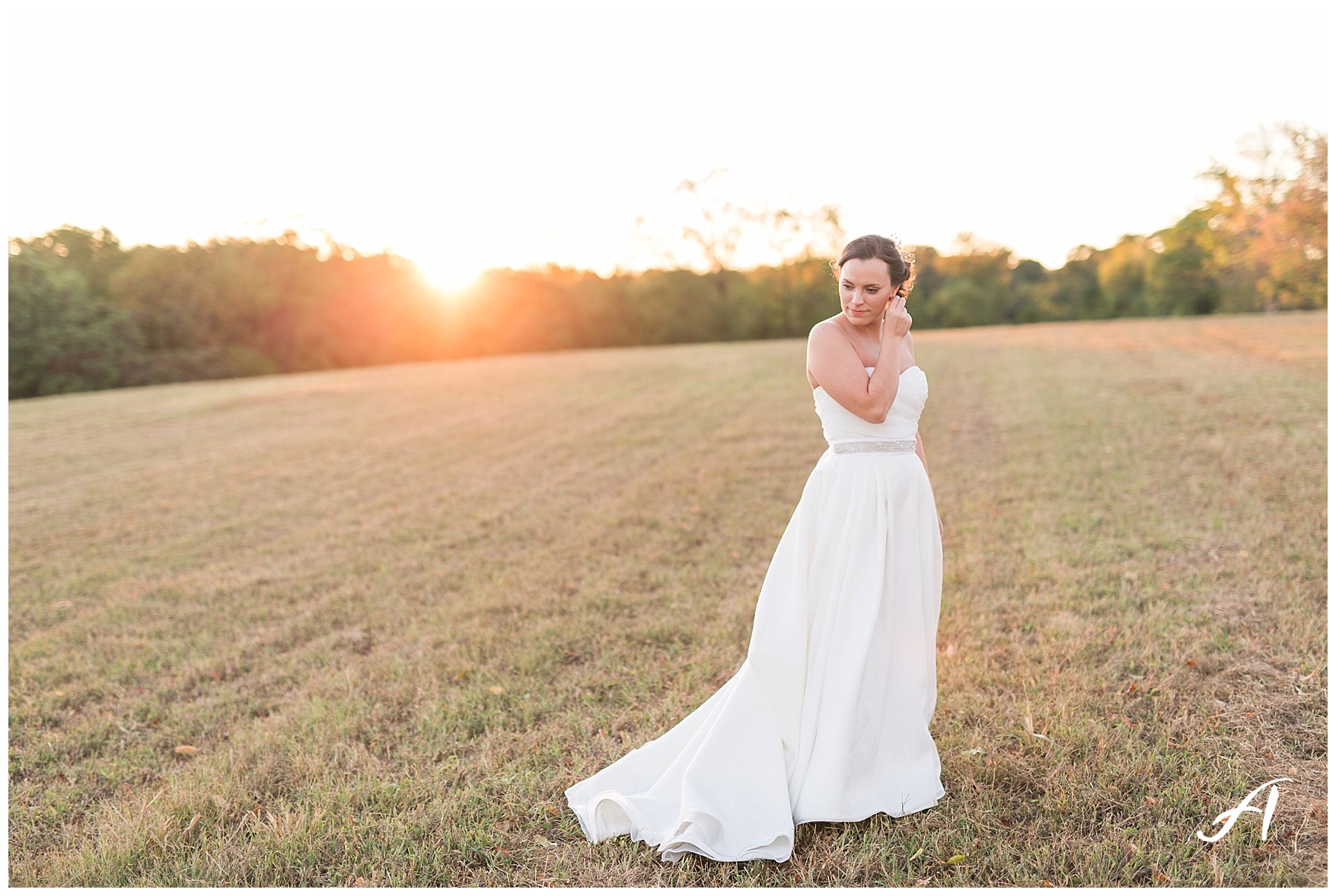 Outdoor Mountain View Wedding || On the Glen at Glenburn Farms Wedding || www.ashleyeiban.com