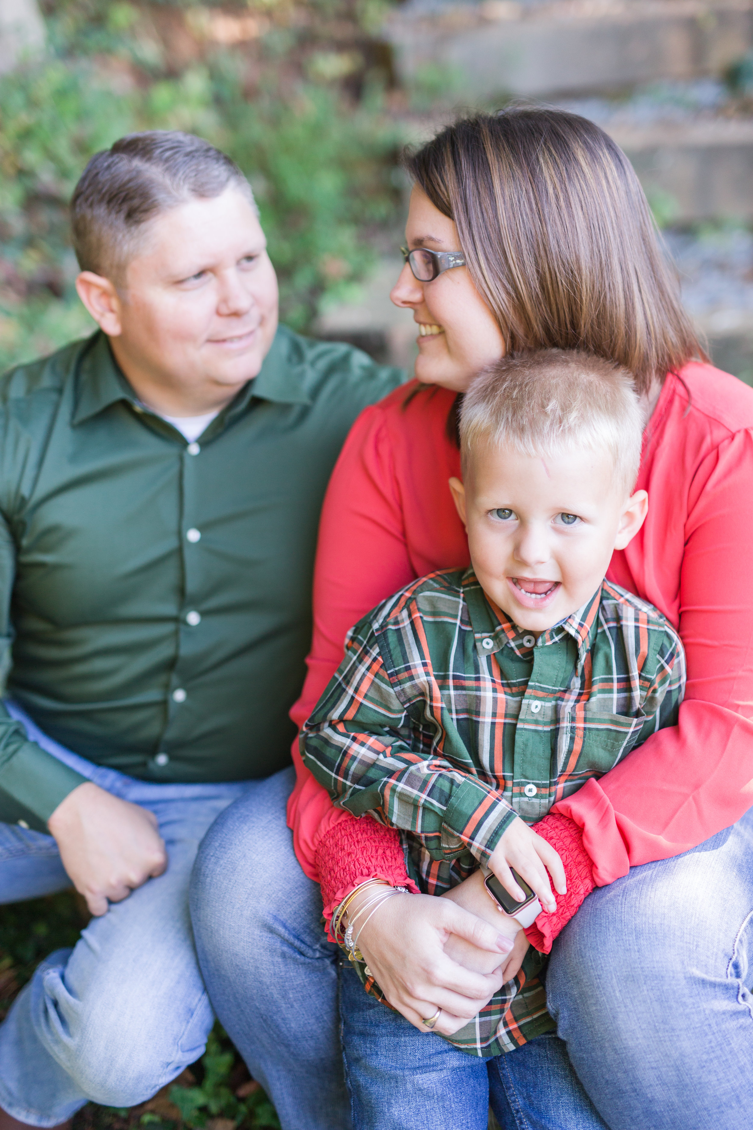 Roanoke and Charlottesville Wedding Photographer || www.ashleyeiban.com