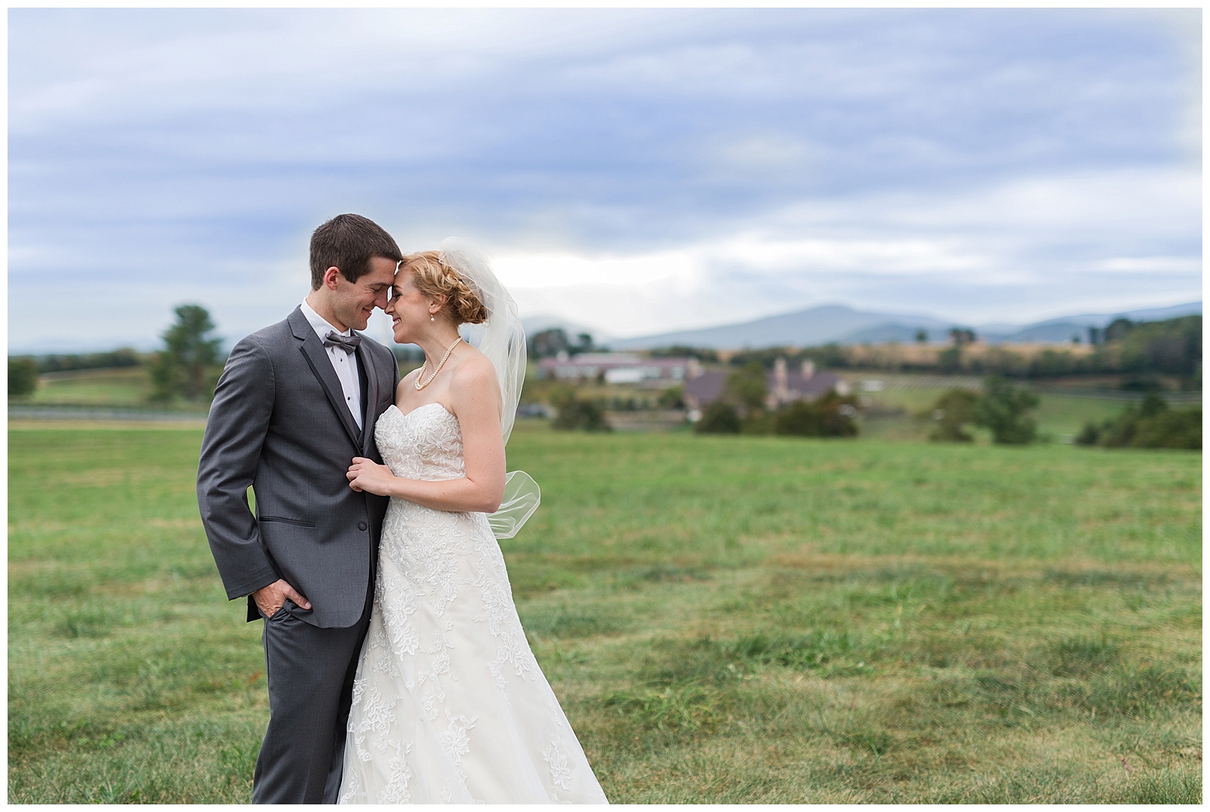 Early Mountain Vineyard Wedding || Charlottesville VA Wedding Photographer || www.ashleyeiban.com