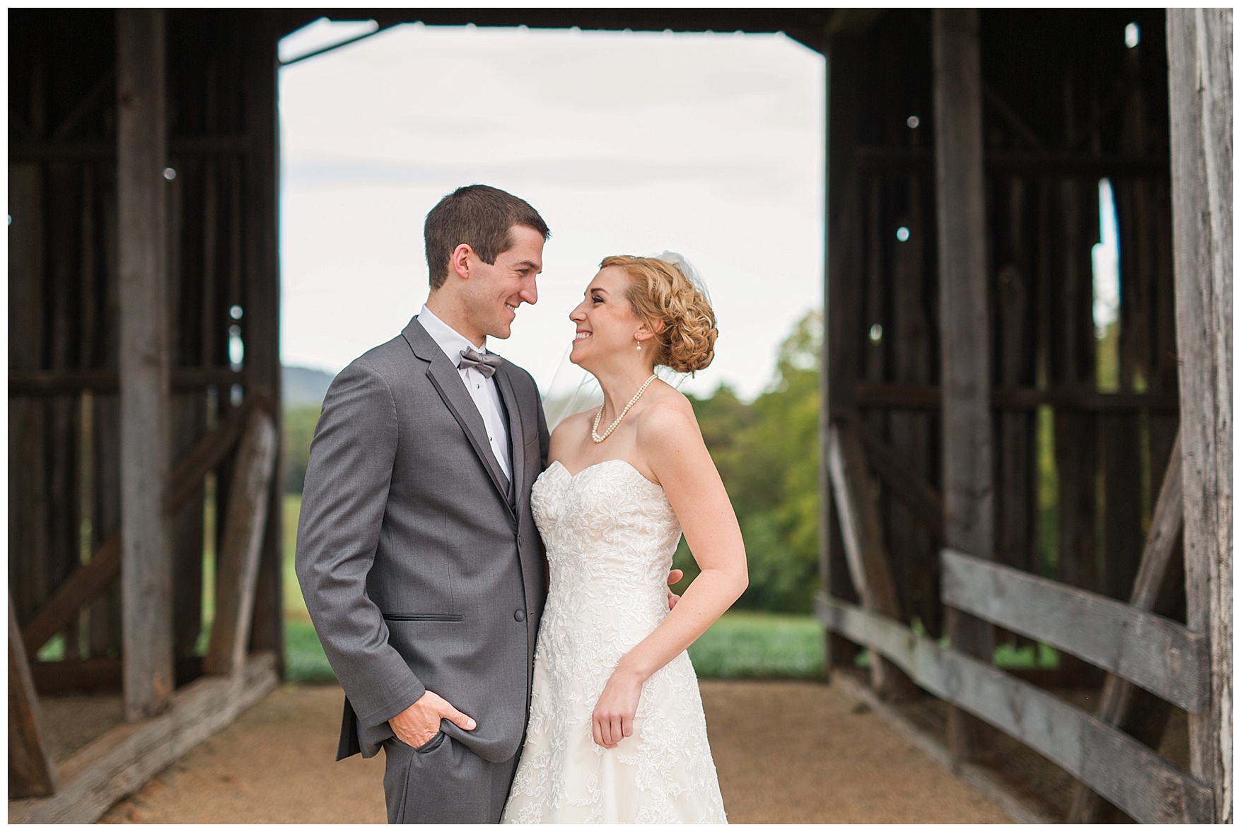 Early Mountain Vineyard Wedding || Charlottesville VA Wedding Photographer || www.ashleyeiban.com