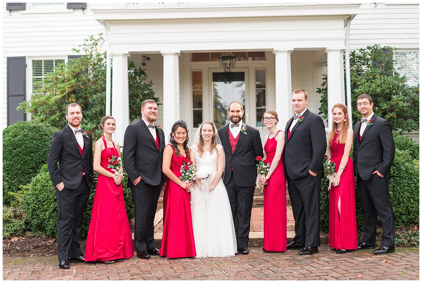 Lynchburg and Charlottesville Wedding Photographer || Trivium Estate Wedding || www.ashleyeiban.com